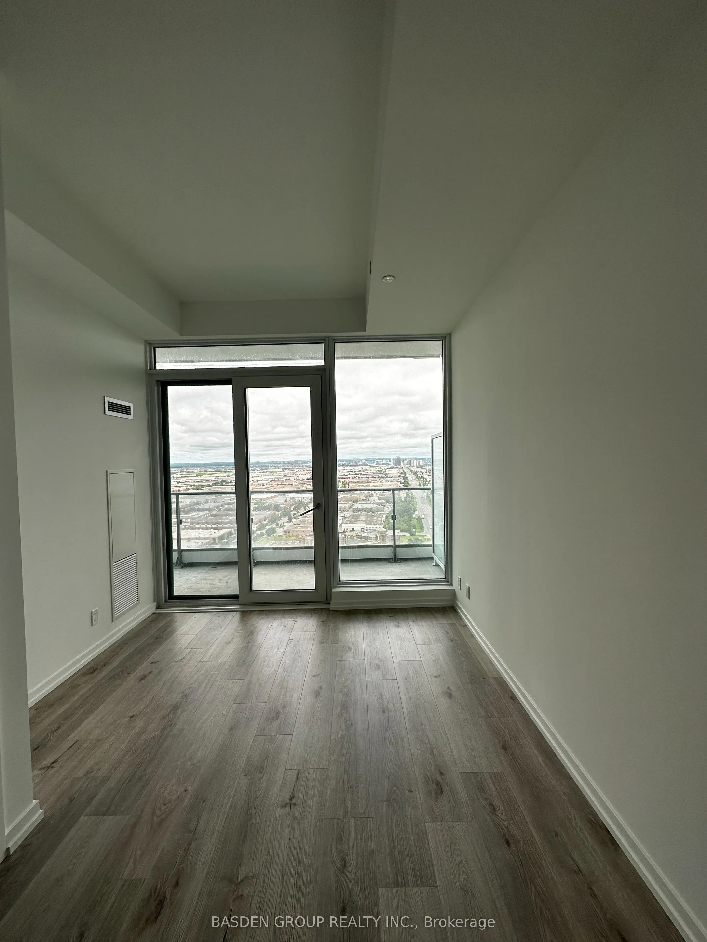 7890 Jane Street, #3207