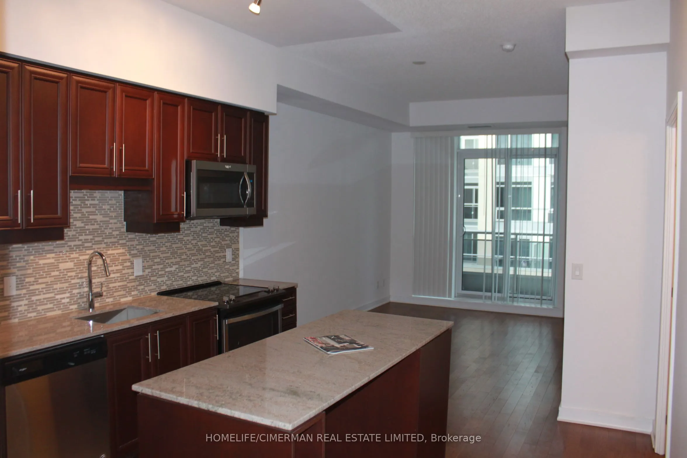 9199 Yonge Street