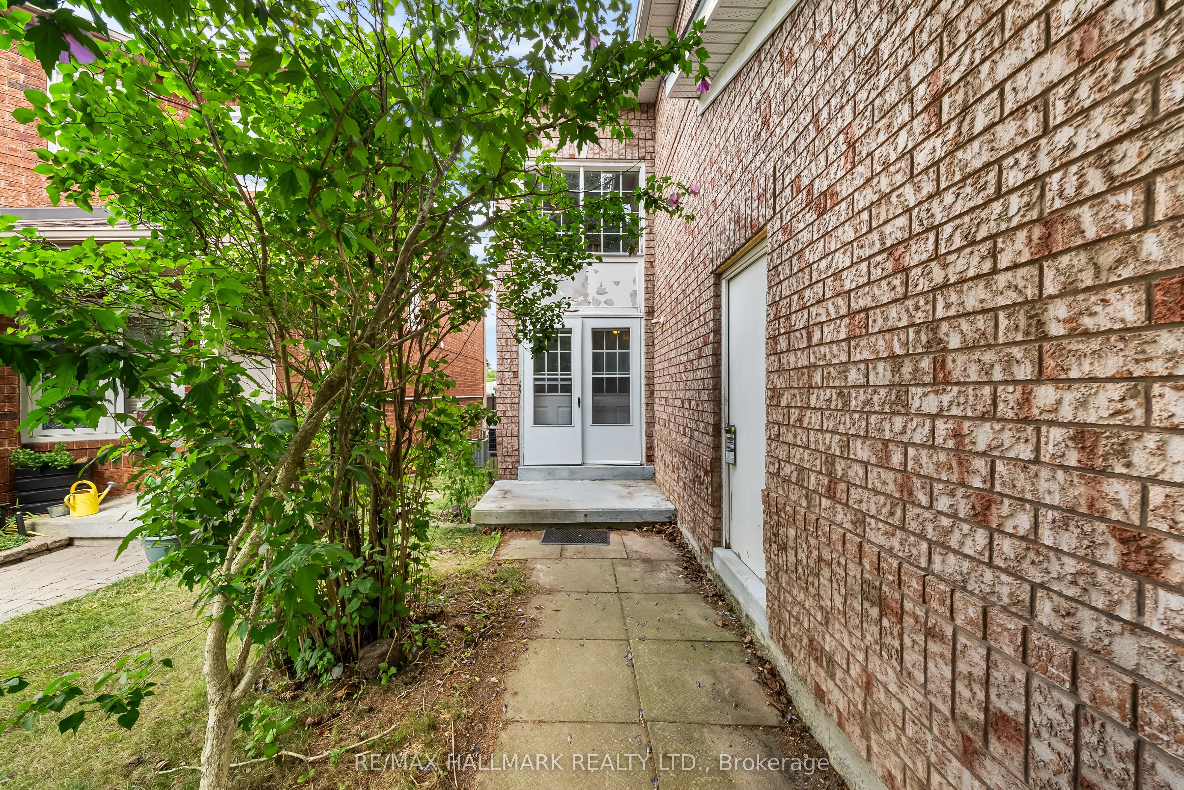 302 Pinnacle Trail