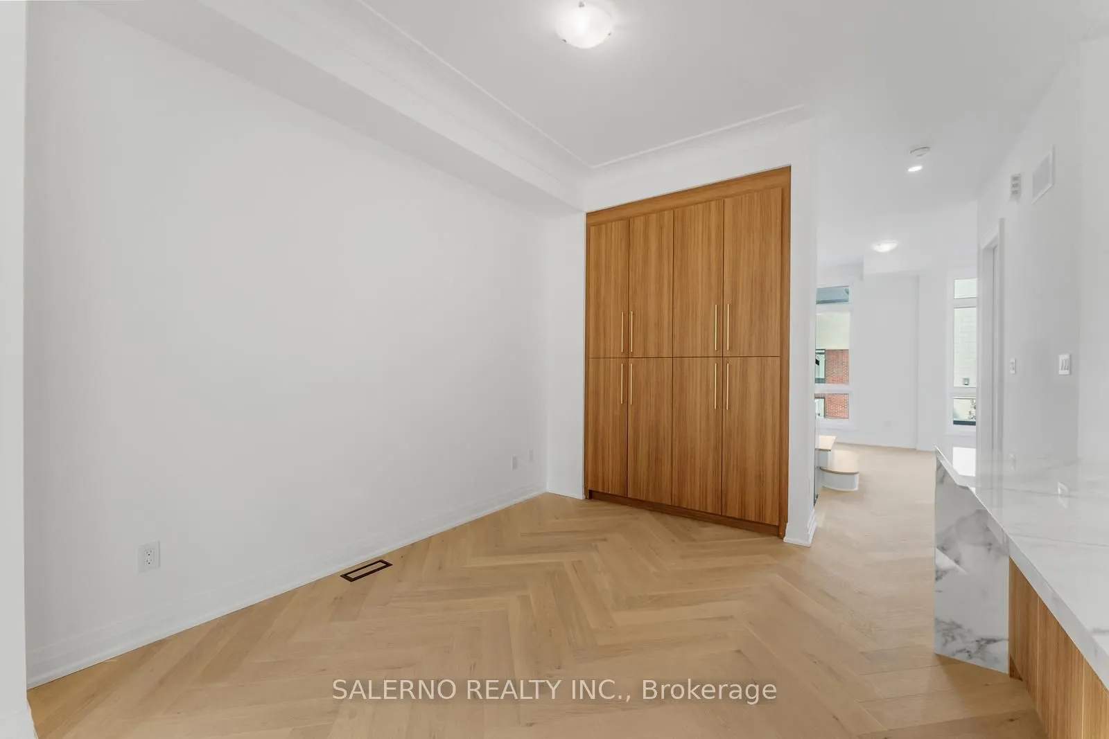 10A Mccachen Street