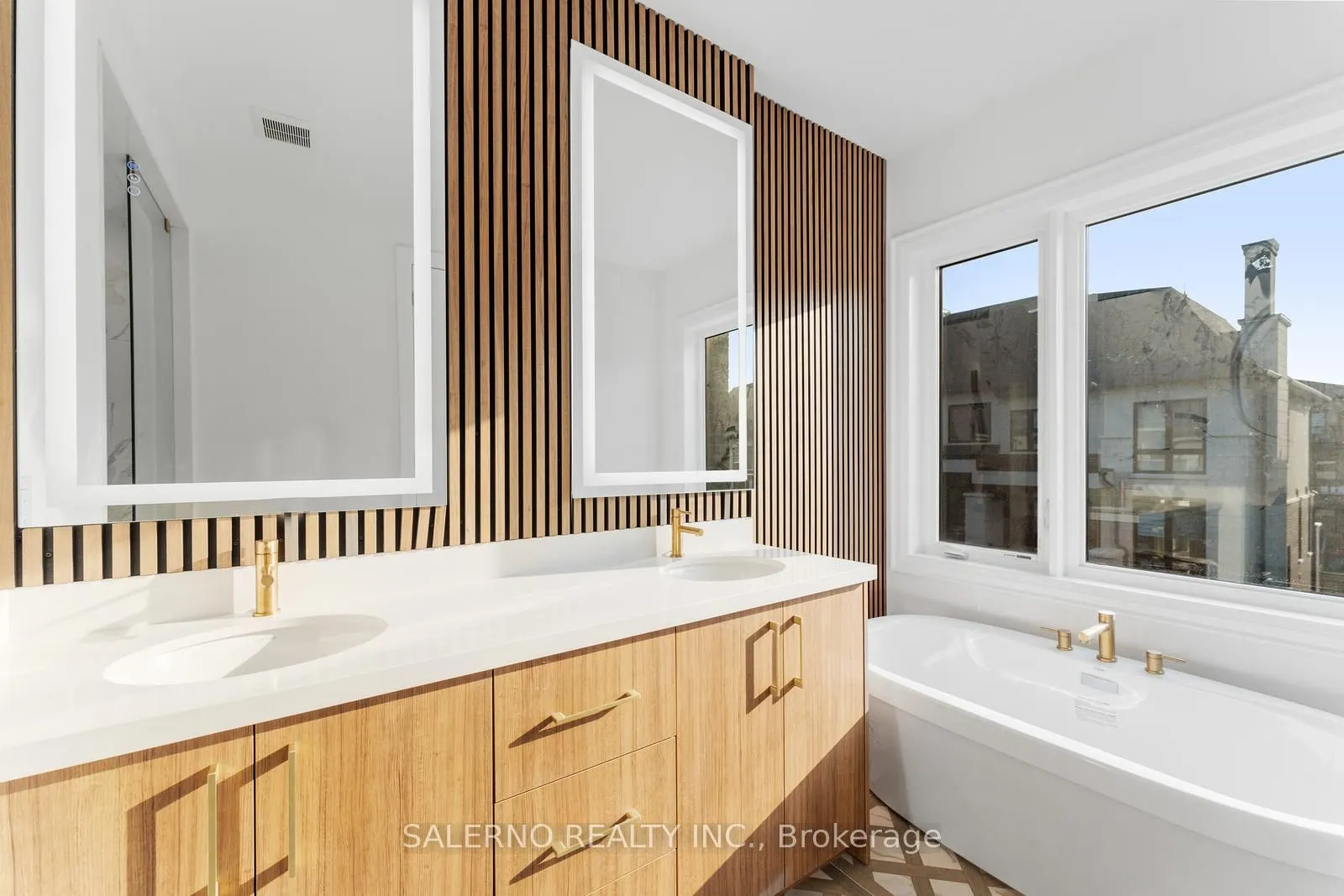 10A Mccachen Street