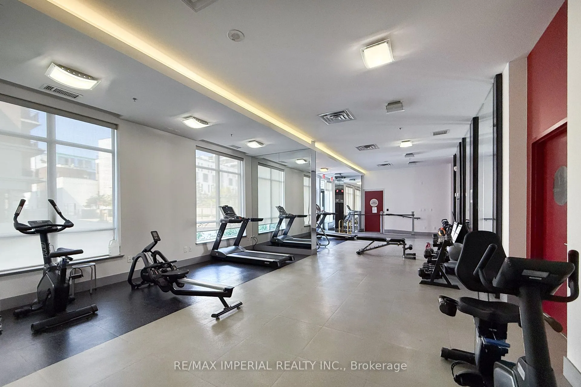 540 bur oak Avenue, #530