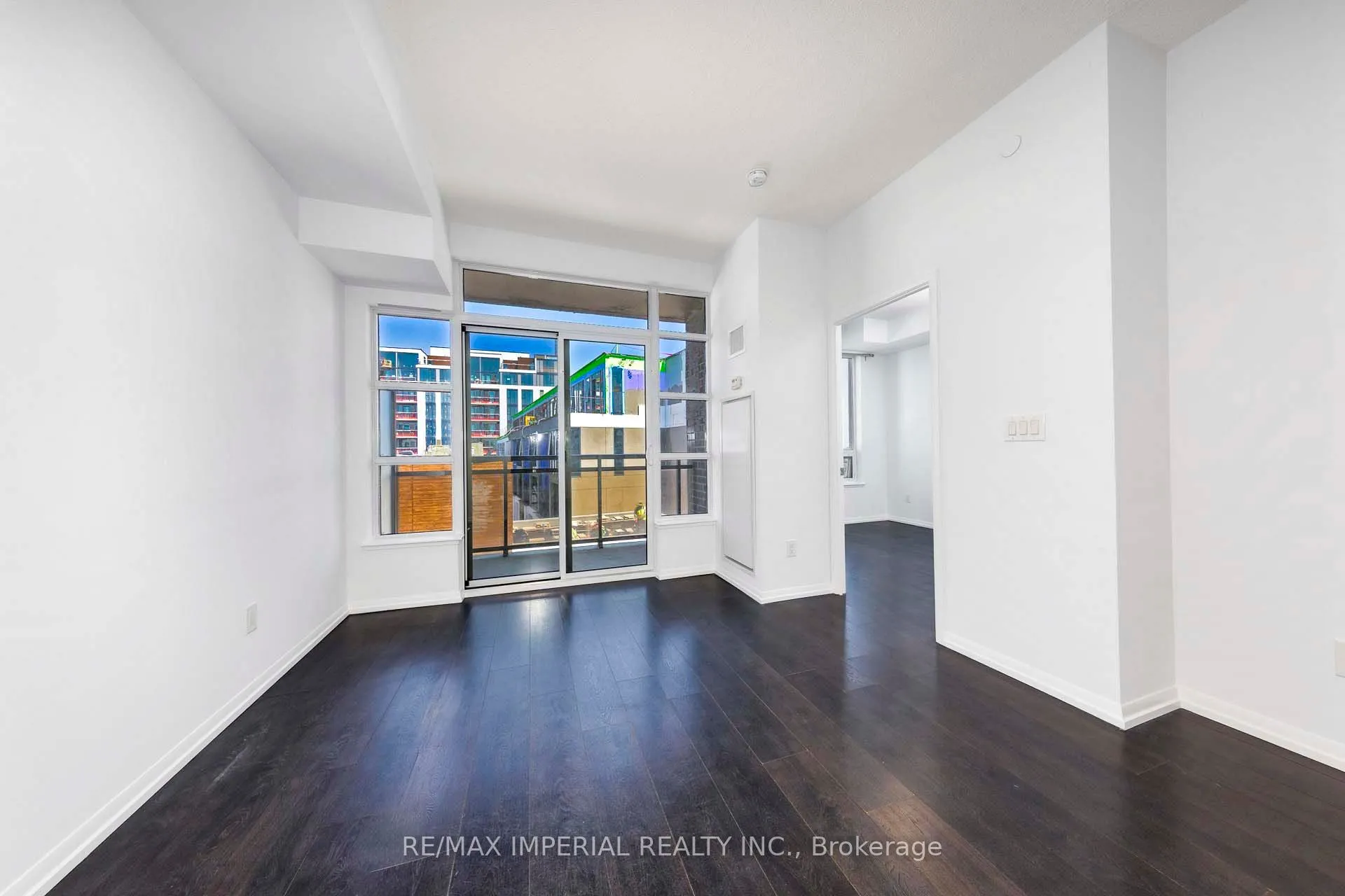 540 bur oak Avenue, #530