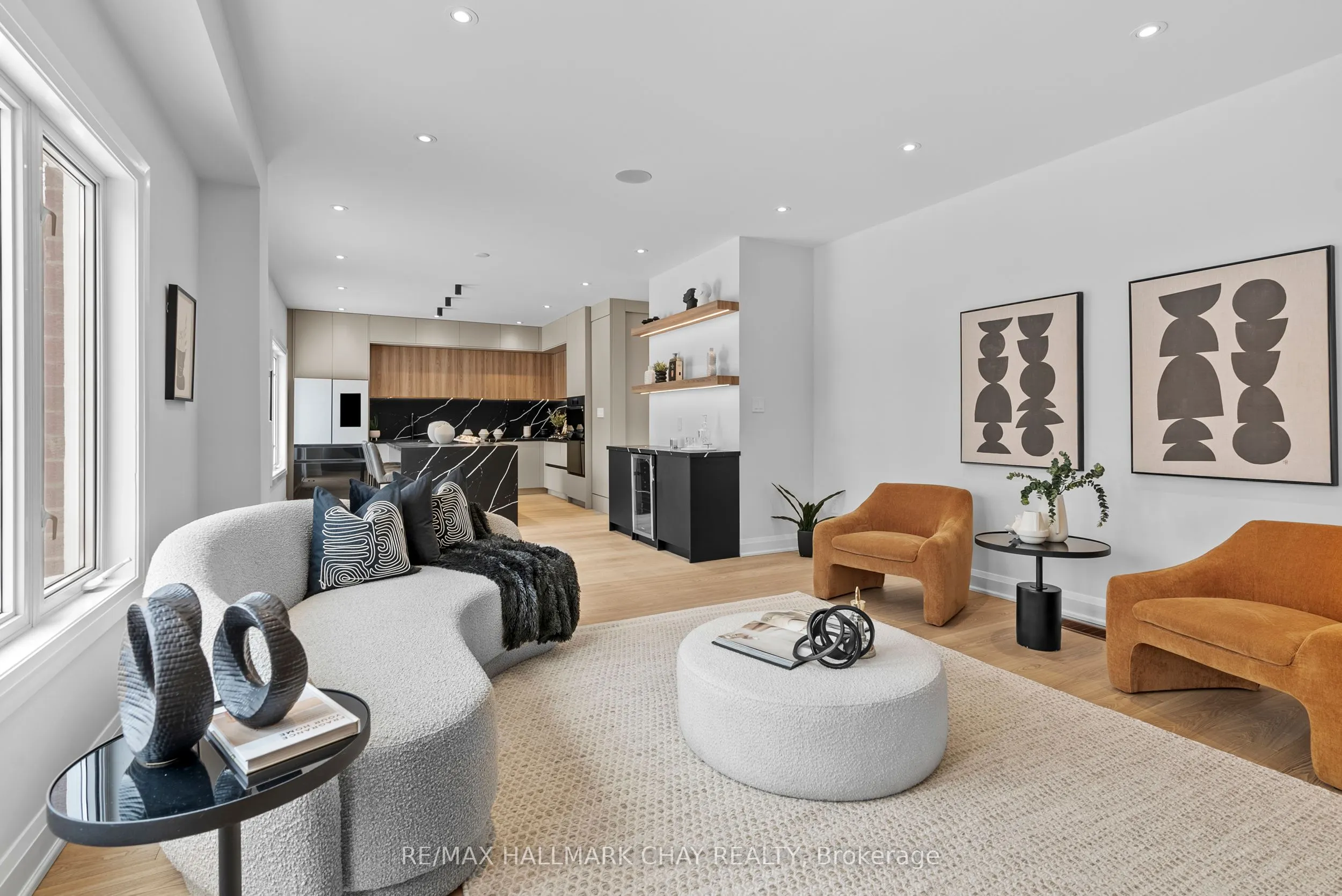 110 Glendower Crescent