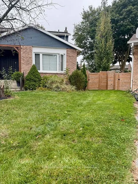 16 Eastman Crescent