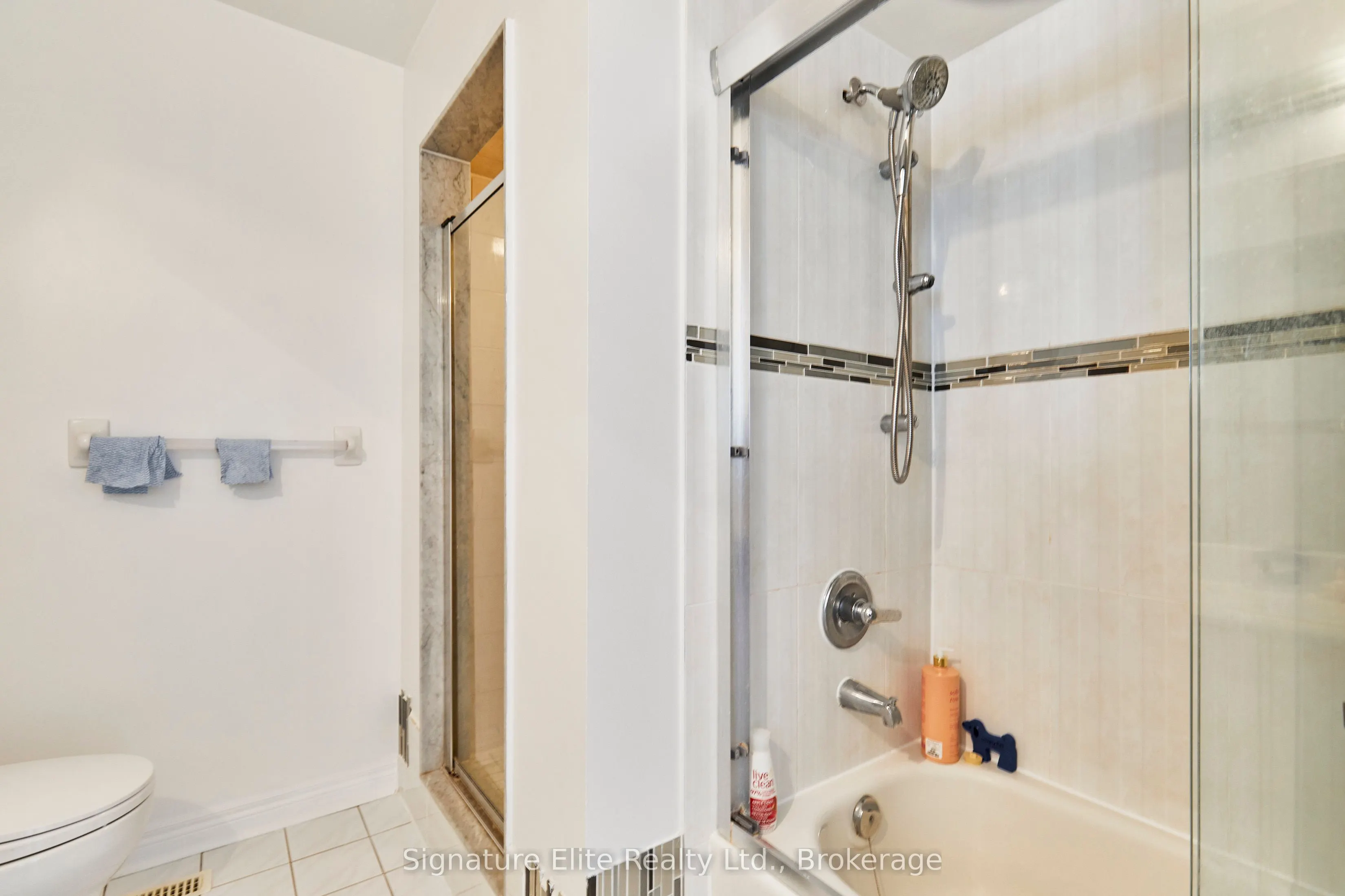 158 Galleria Parkway