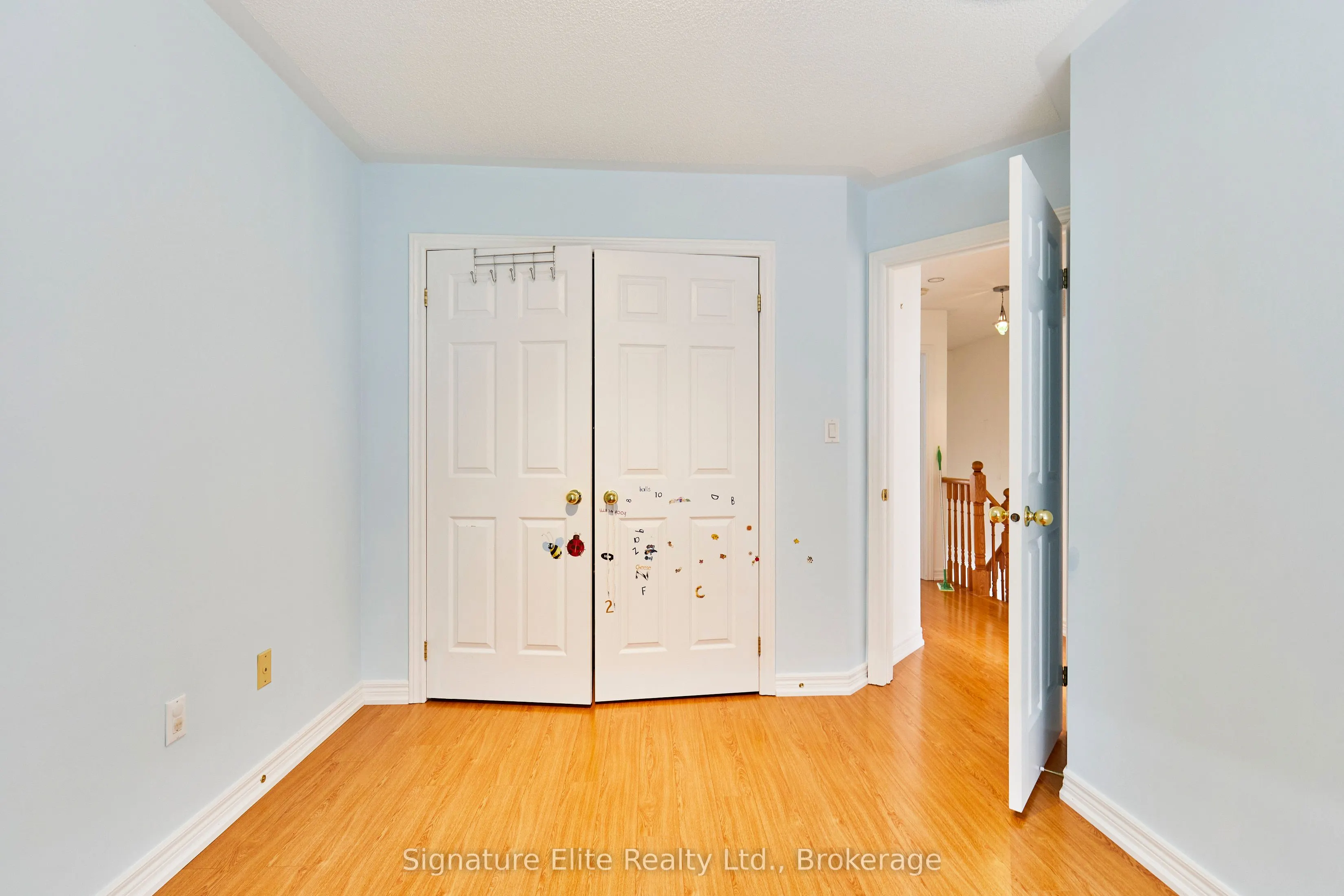 158 Galleria Parkway