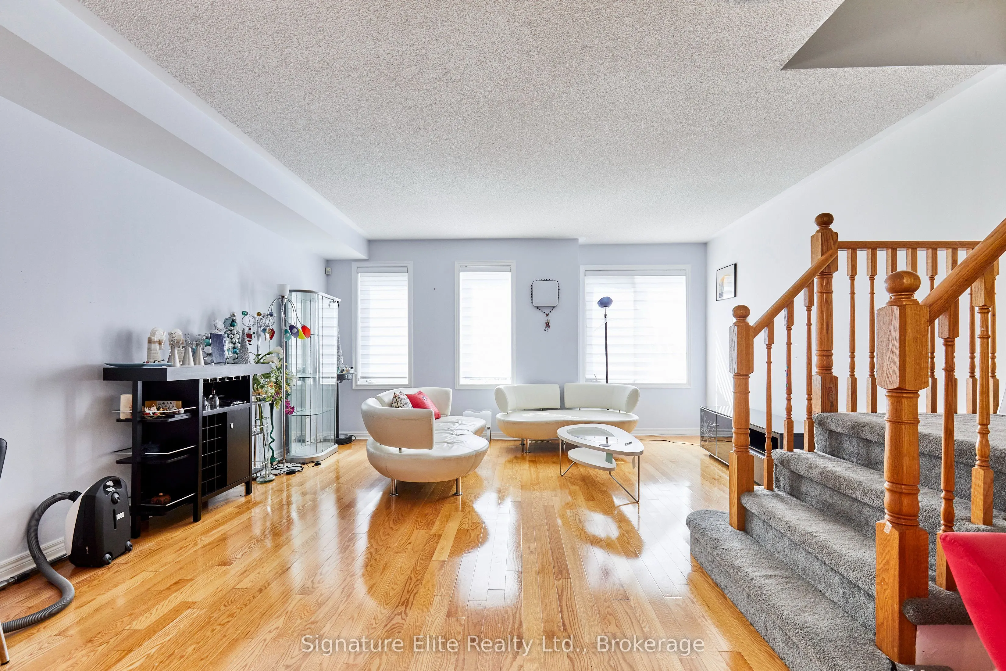 158 Galleria Parkway