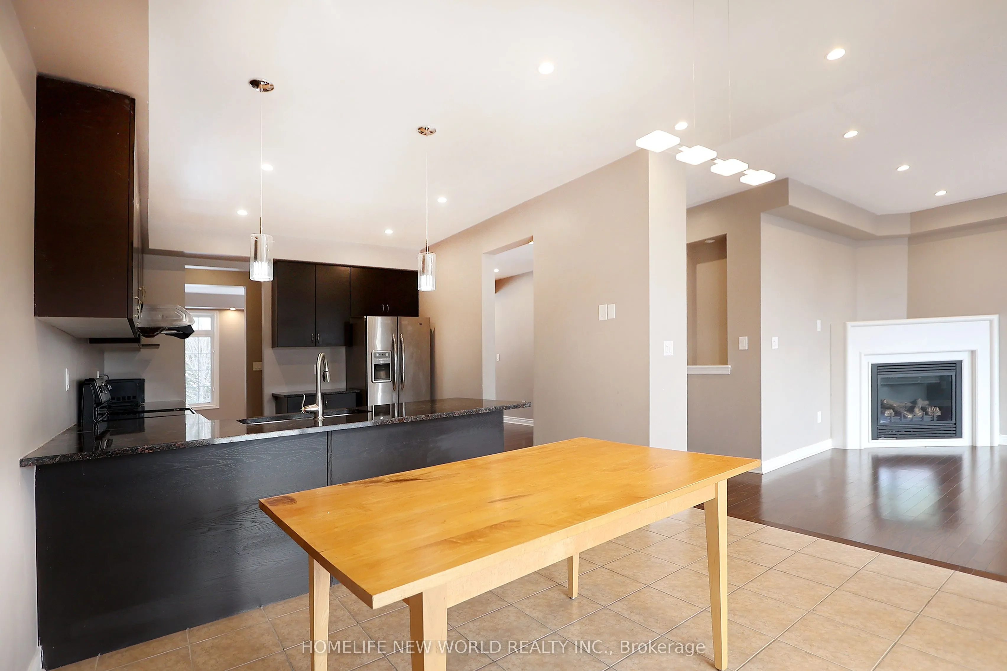 41 Pulpwood Crescent, #master 3rd fl