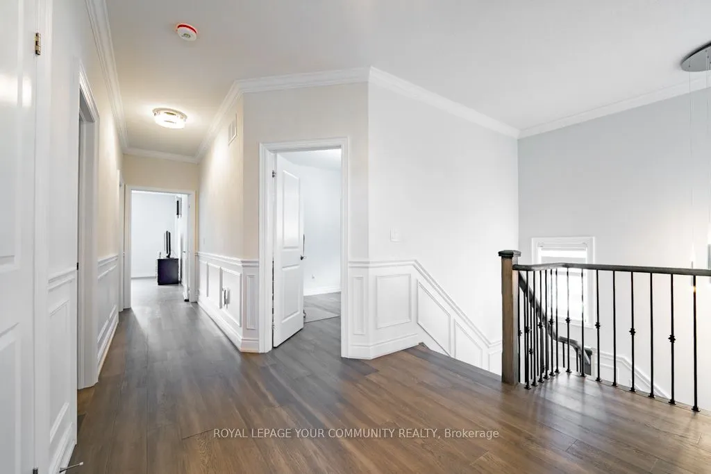 18 Maple Fields Circle W