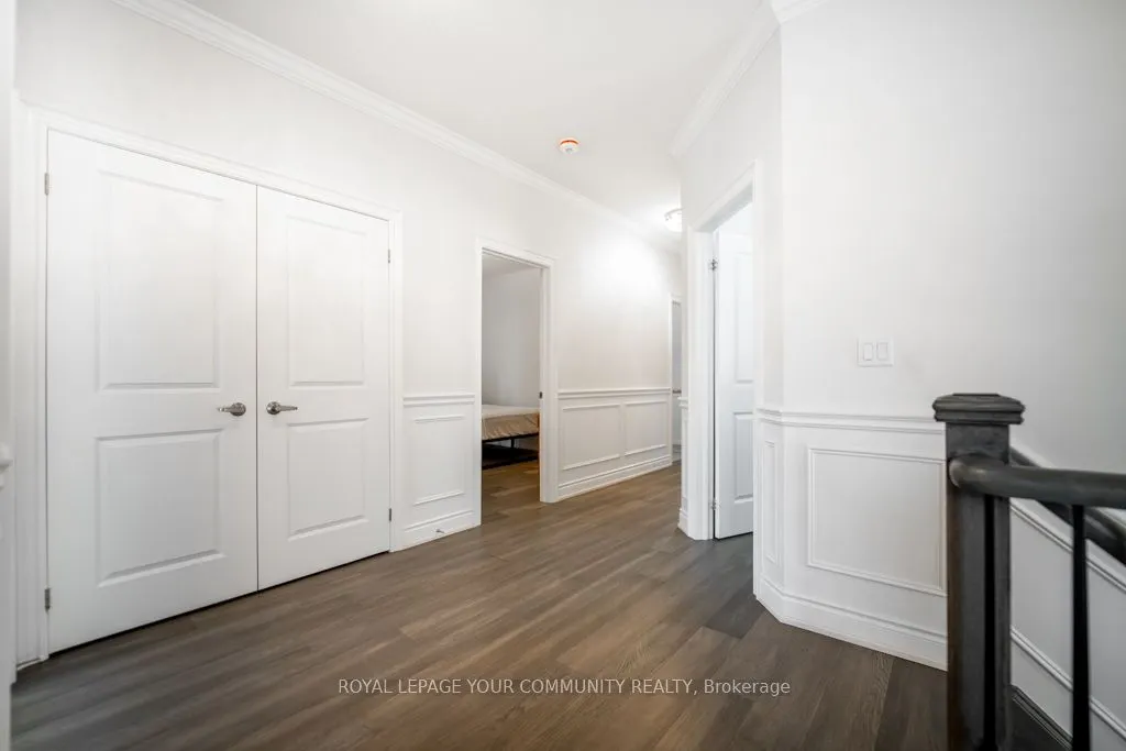 18 Maple Fields Circle W
