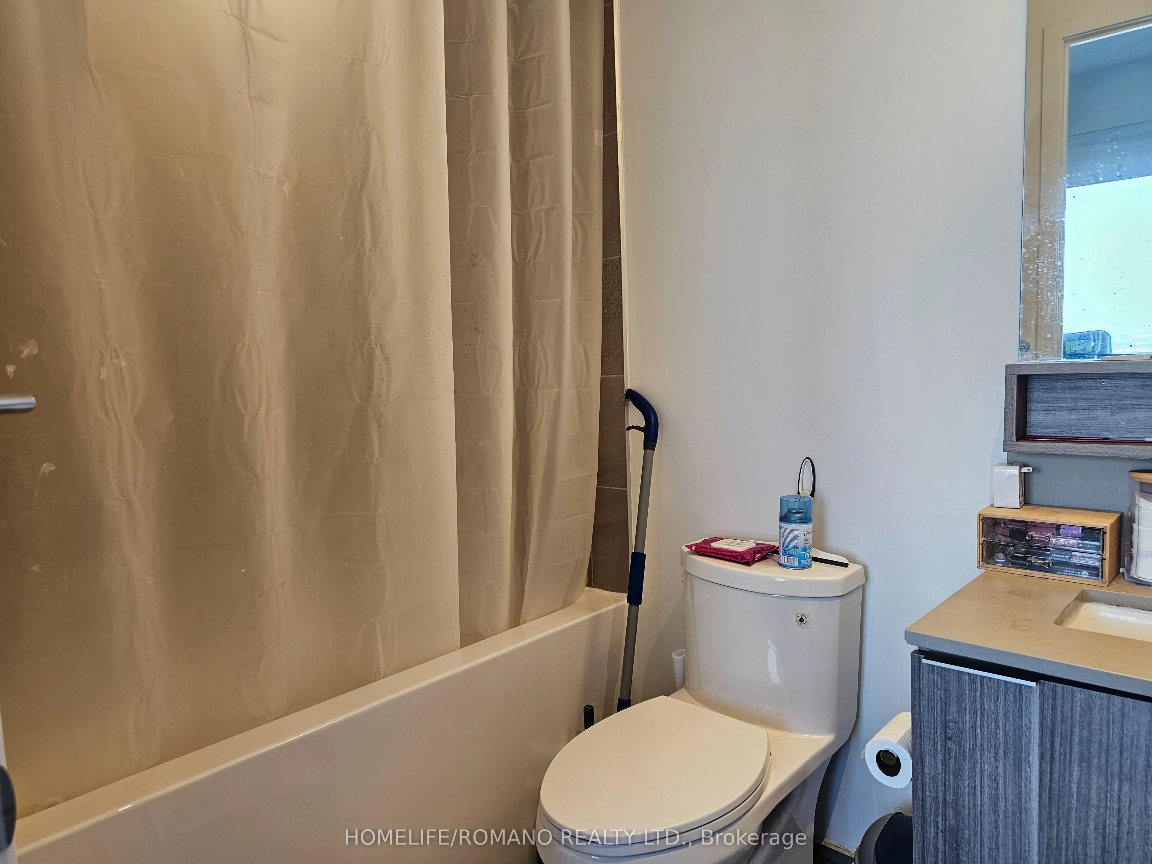 898 Portage Parkway, #2610