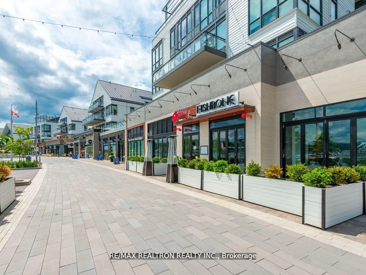 261 Broward Way, #52