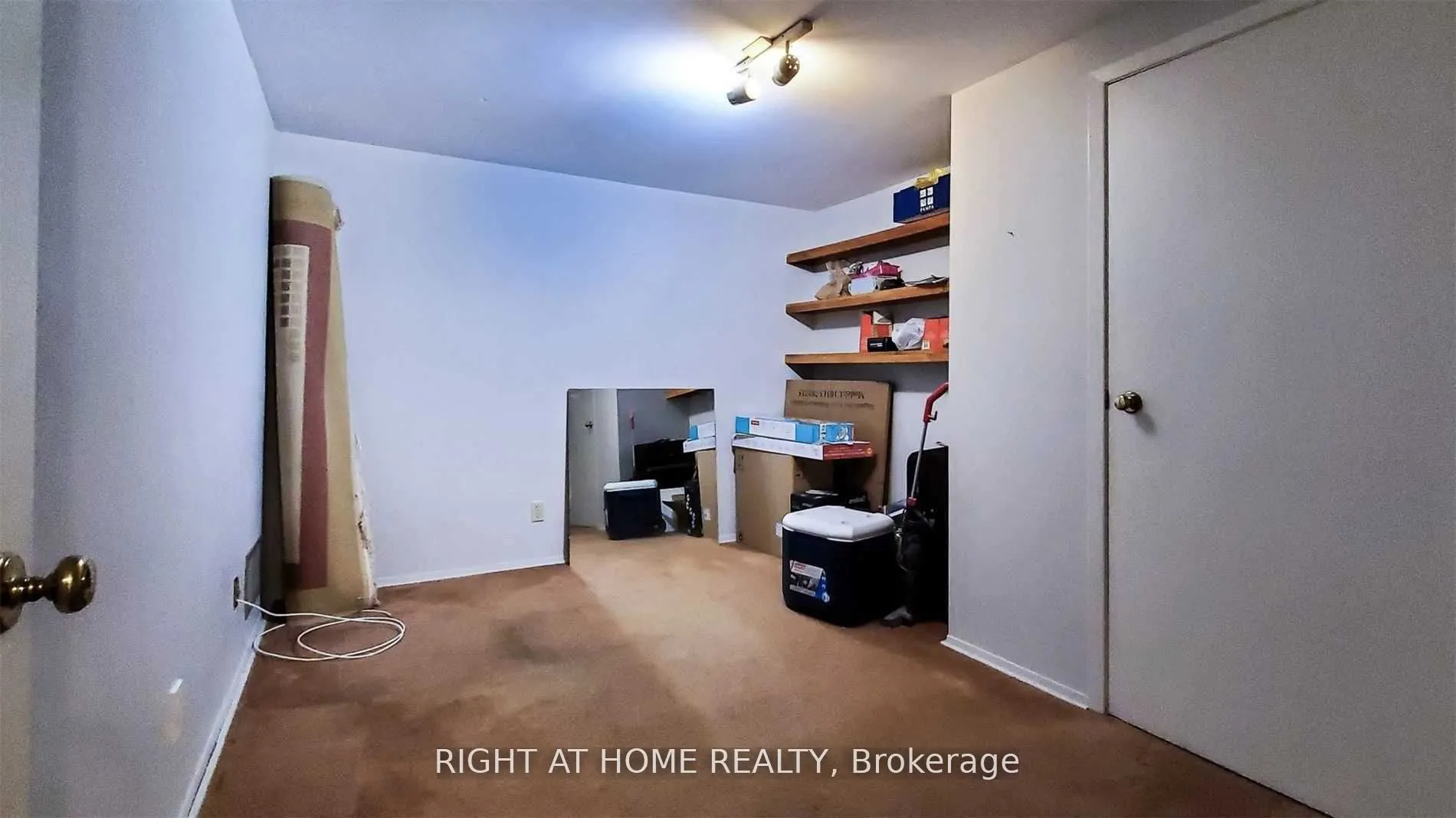 28 Baywood Court