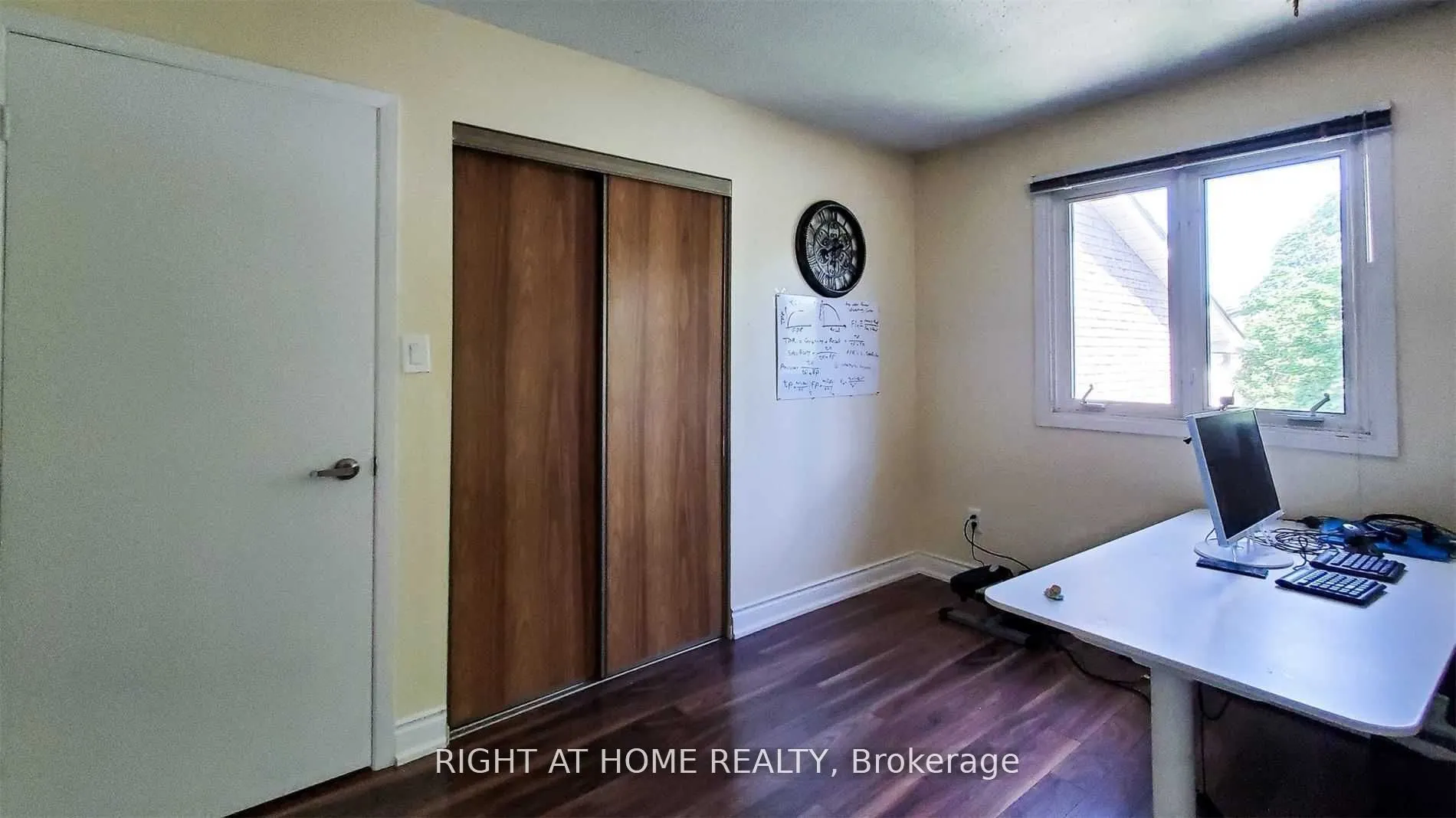28 Baywood Court