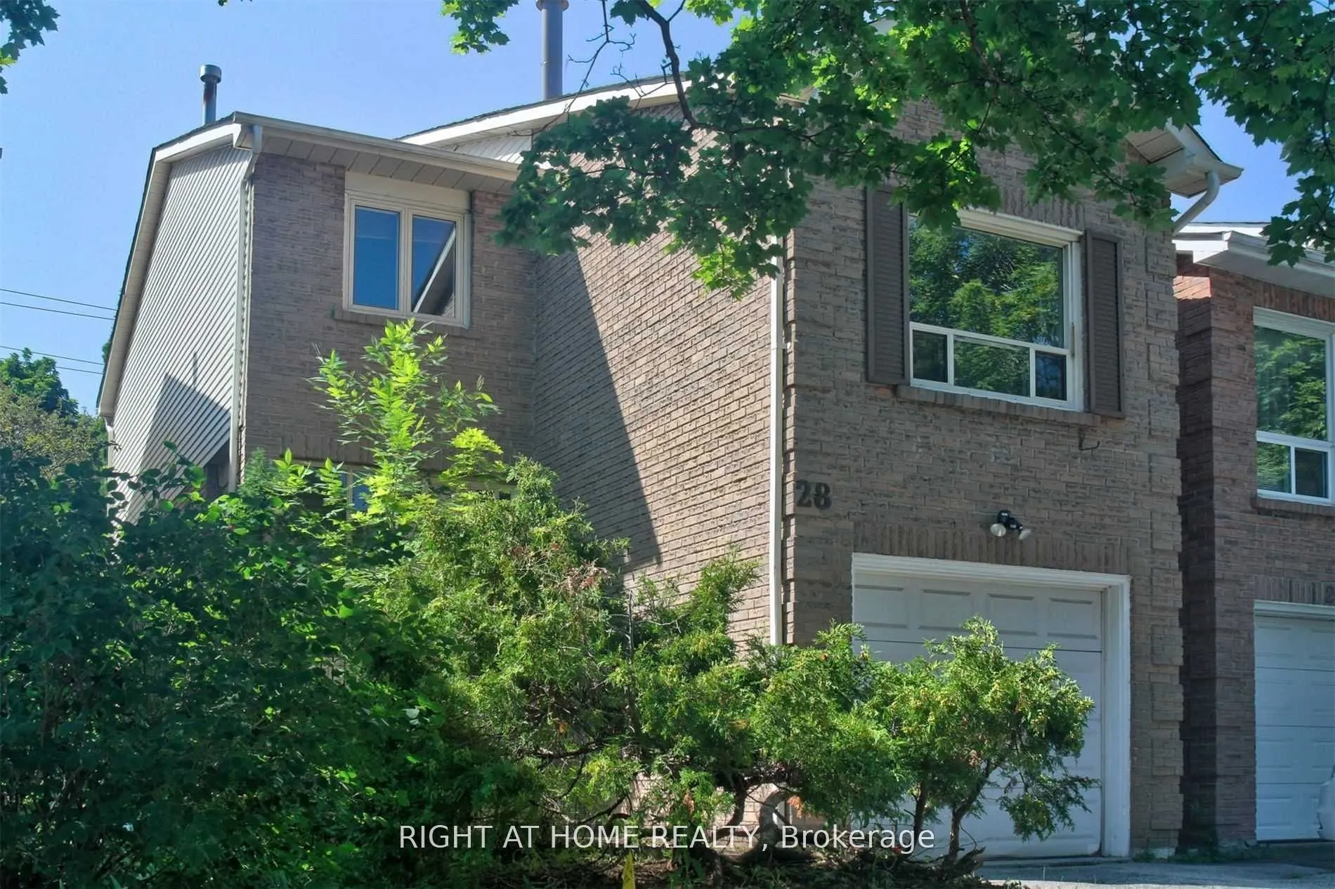 28 Baywood Court