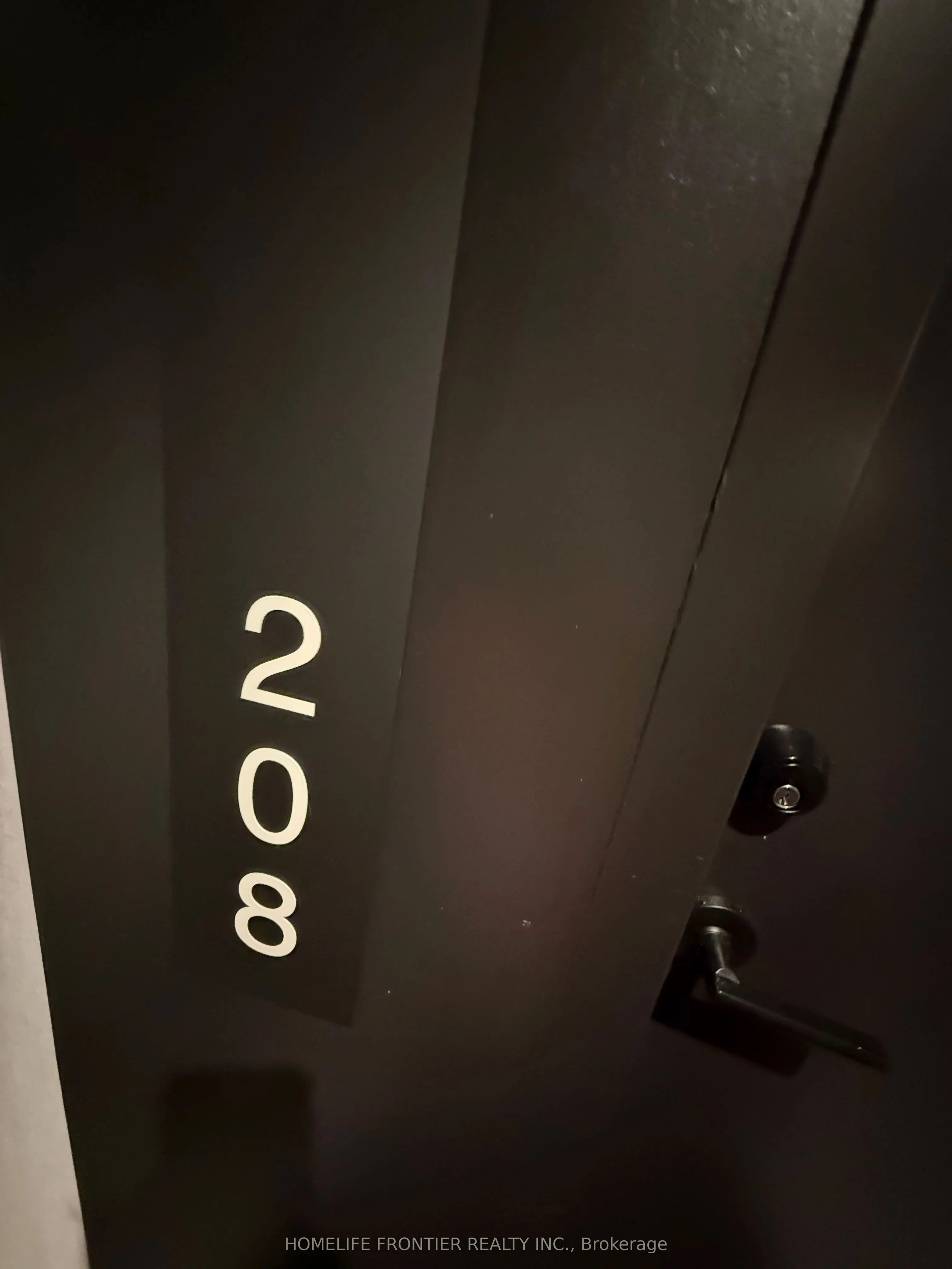 185 Deerfield Road, #208