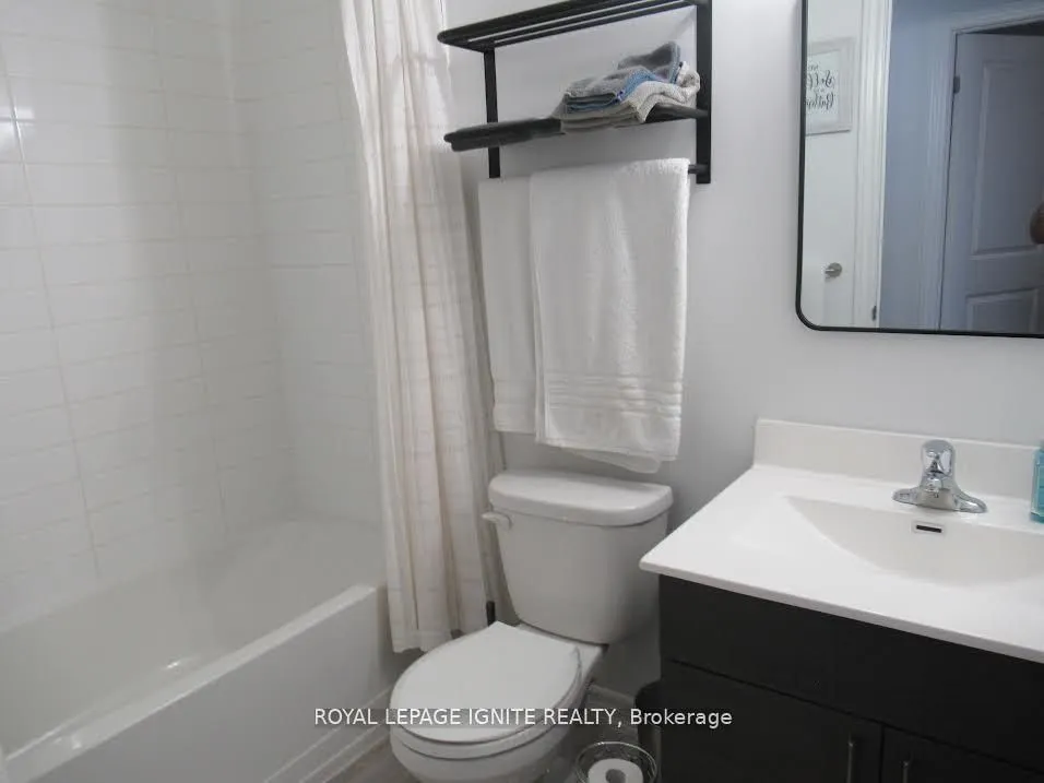 196 Pine Grove Road, #13