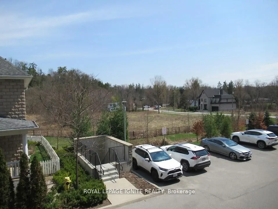196 Pine Grove Road, #13