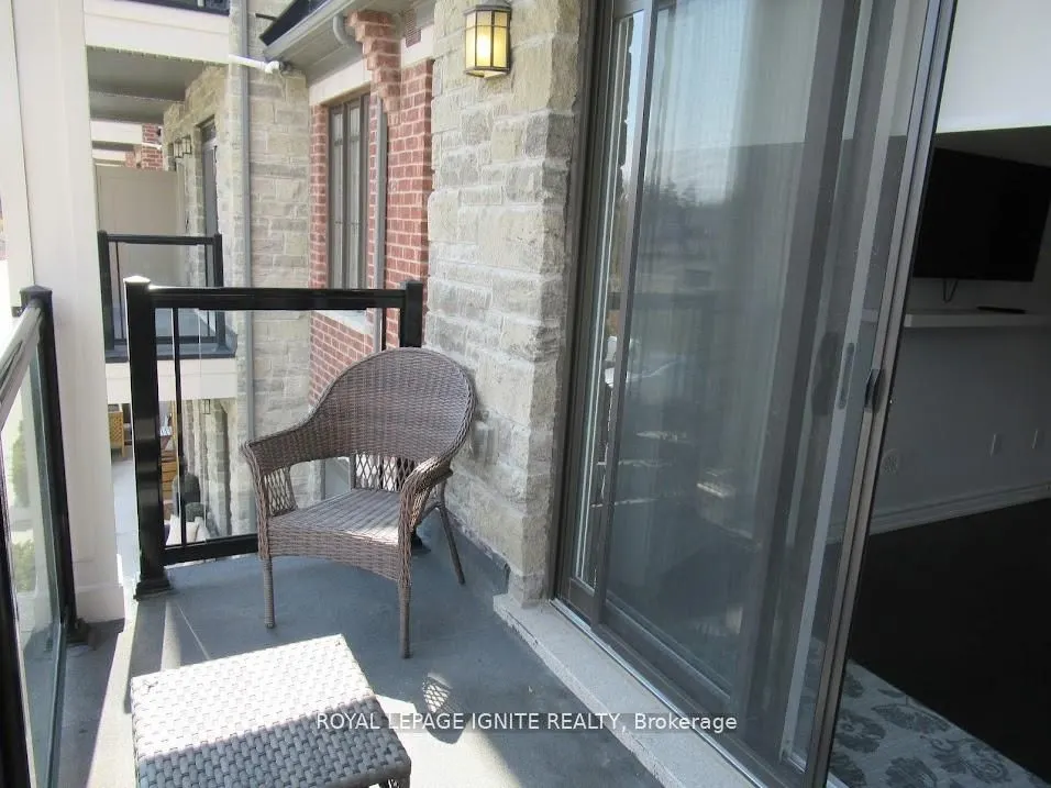 196 Pine Grove Road, #13