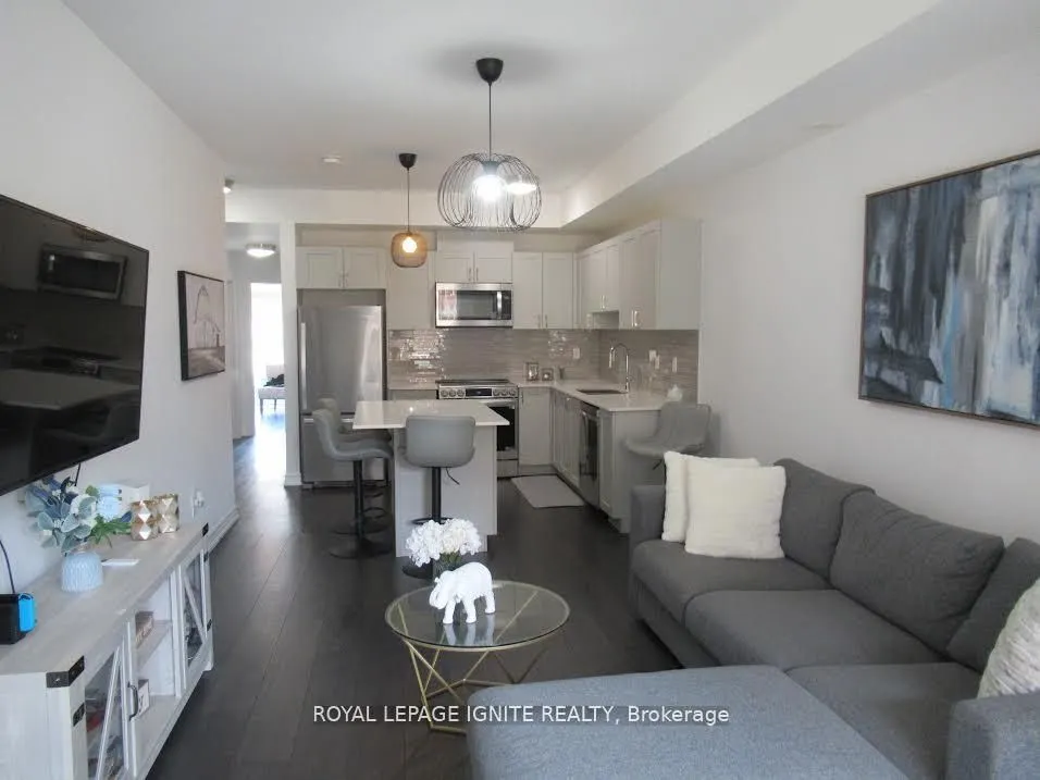 196 Pine Grove Road, #13