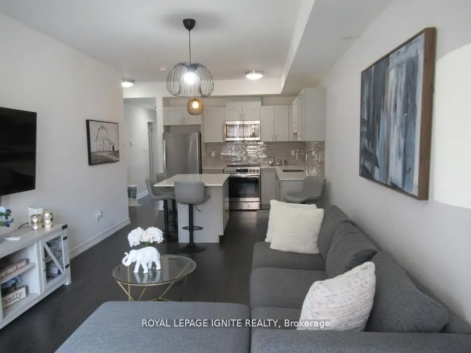 196 Pine Grove Road, #13