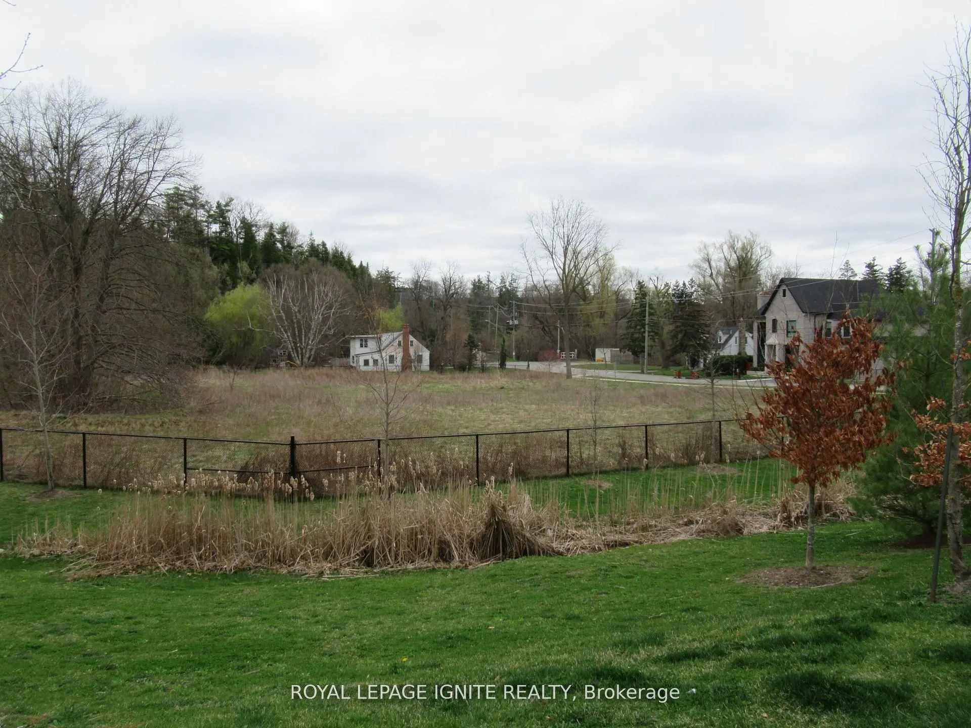 196 Pine Grove Road, #13