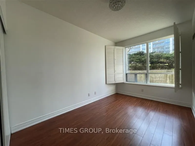 48 Suncrest Boulevard, #112