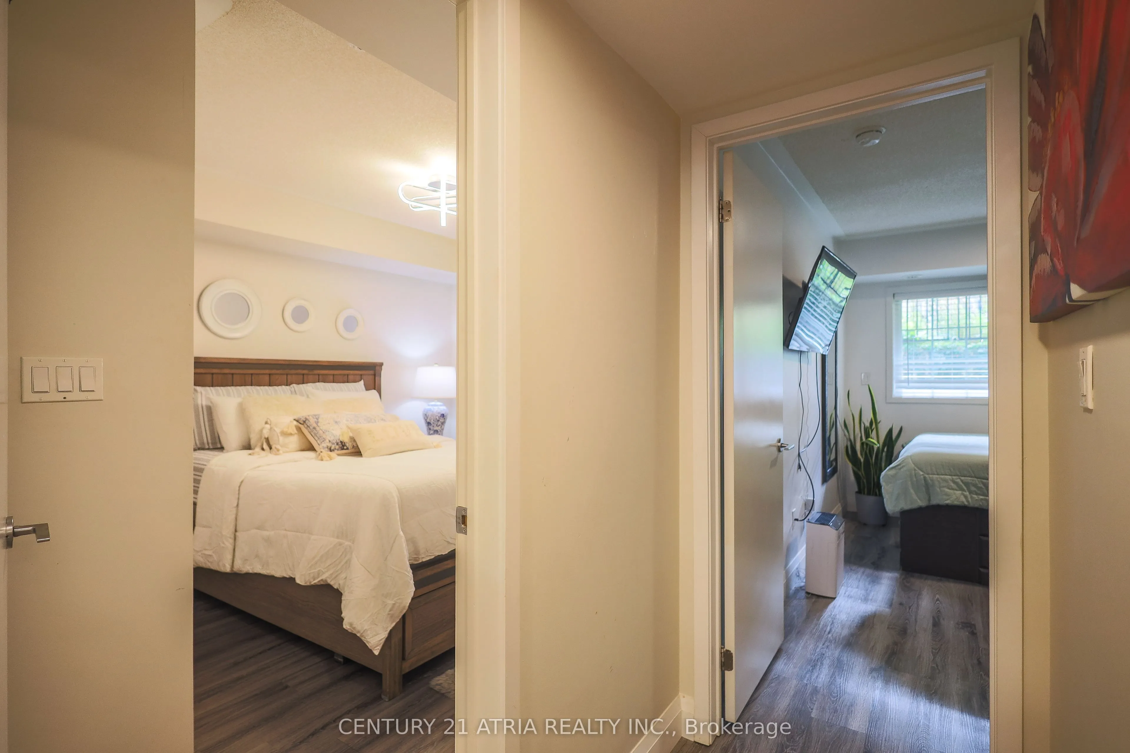 26 Bruce Street, #B06
