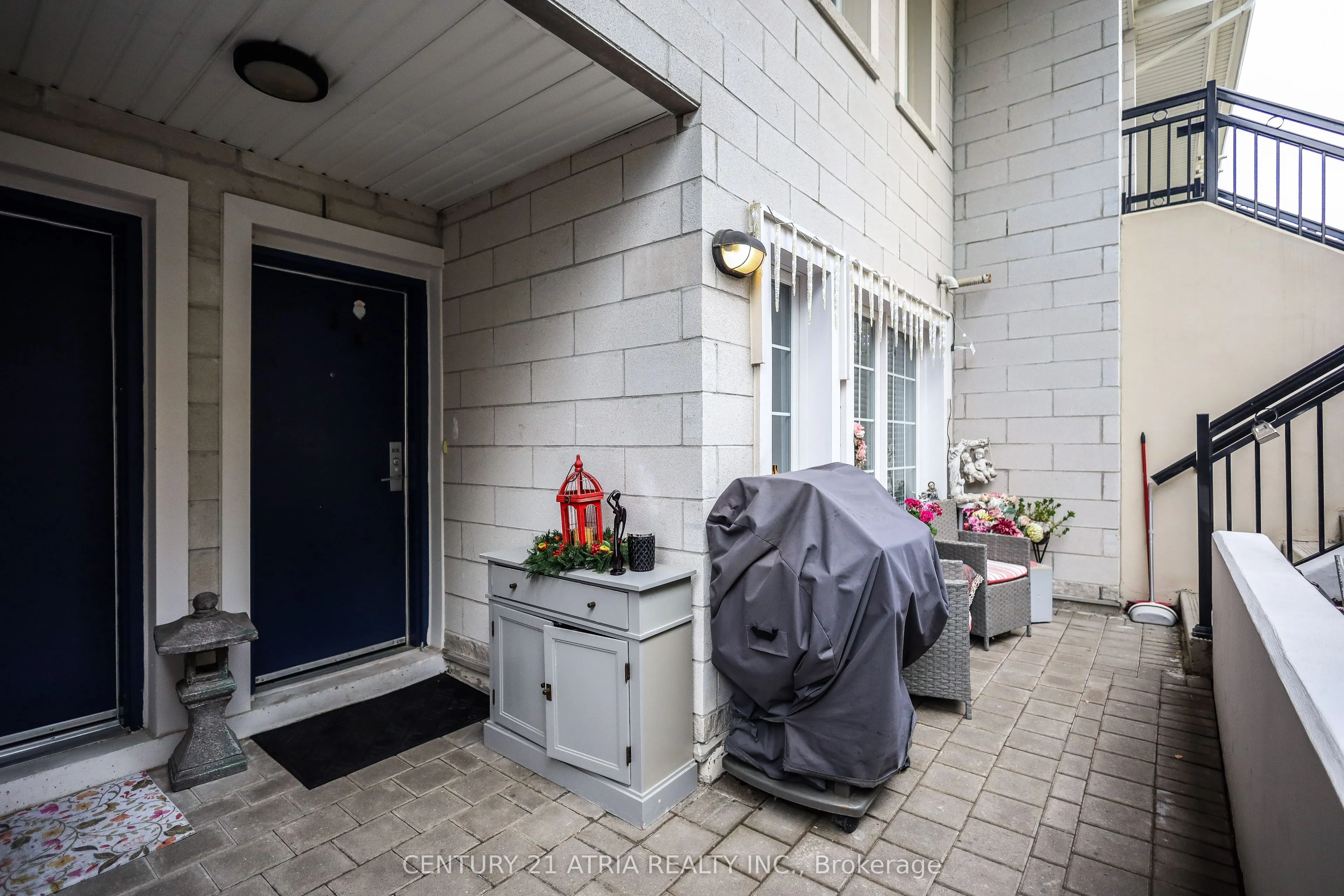26 Bruce Street, #B06