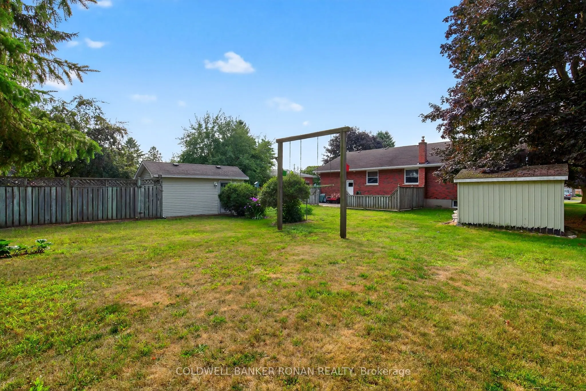 8 Douglas Drive