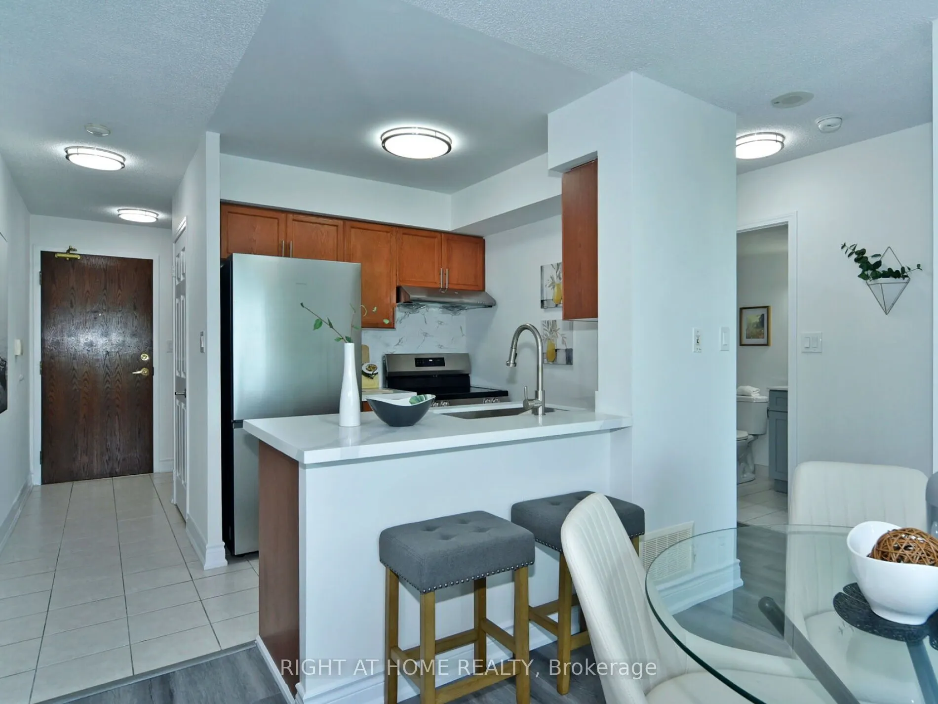 51 Baffin Court, #501