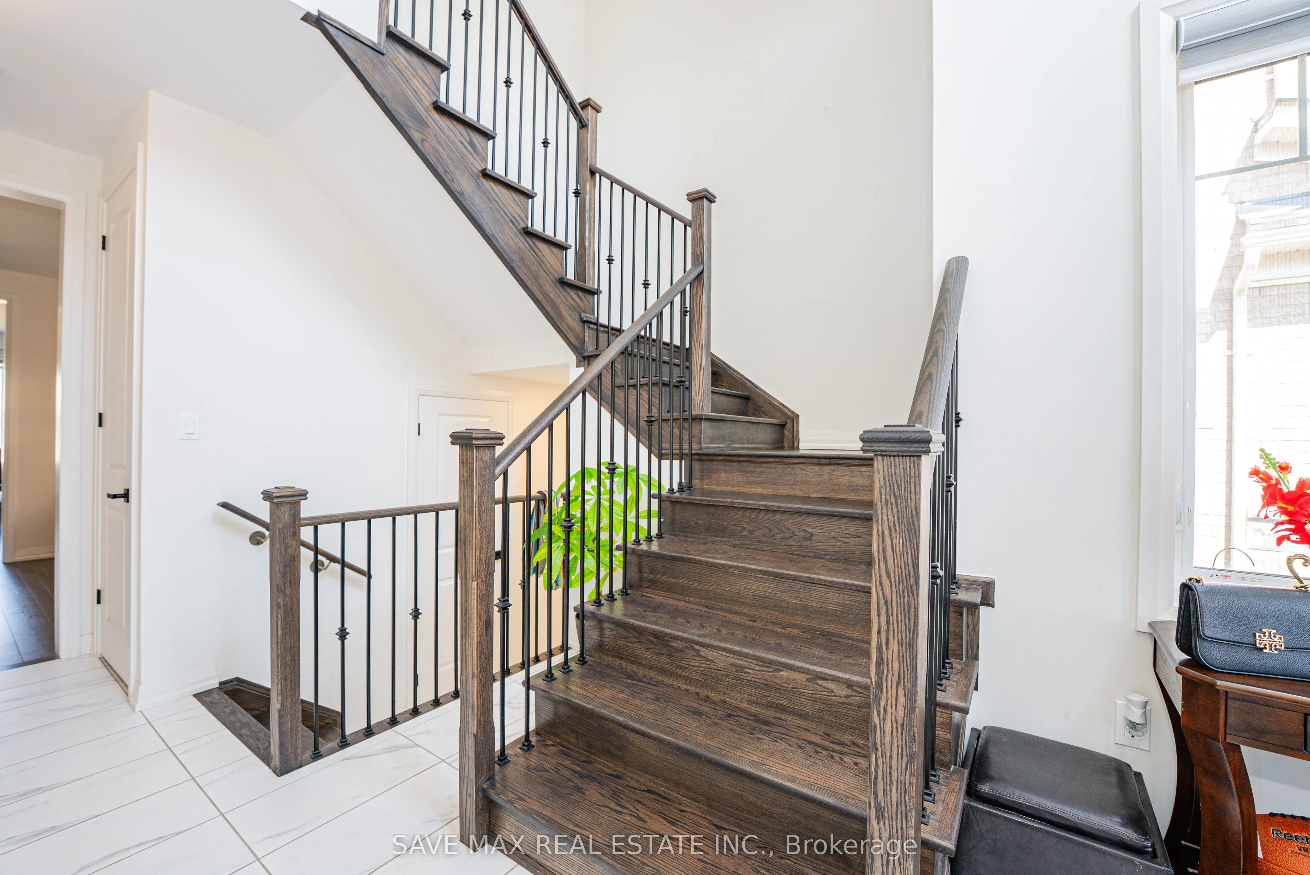 58 Sandhill Crescent