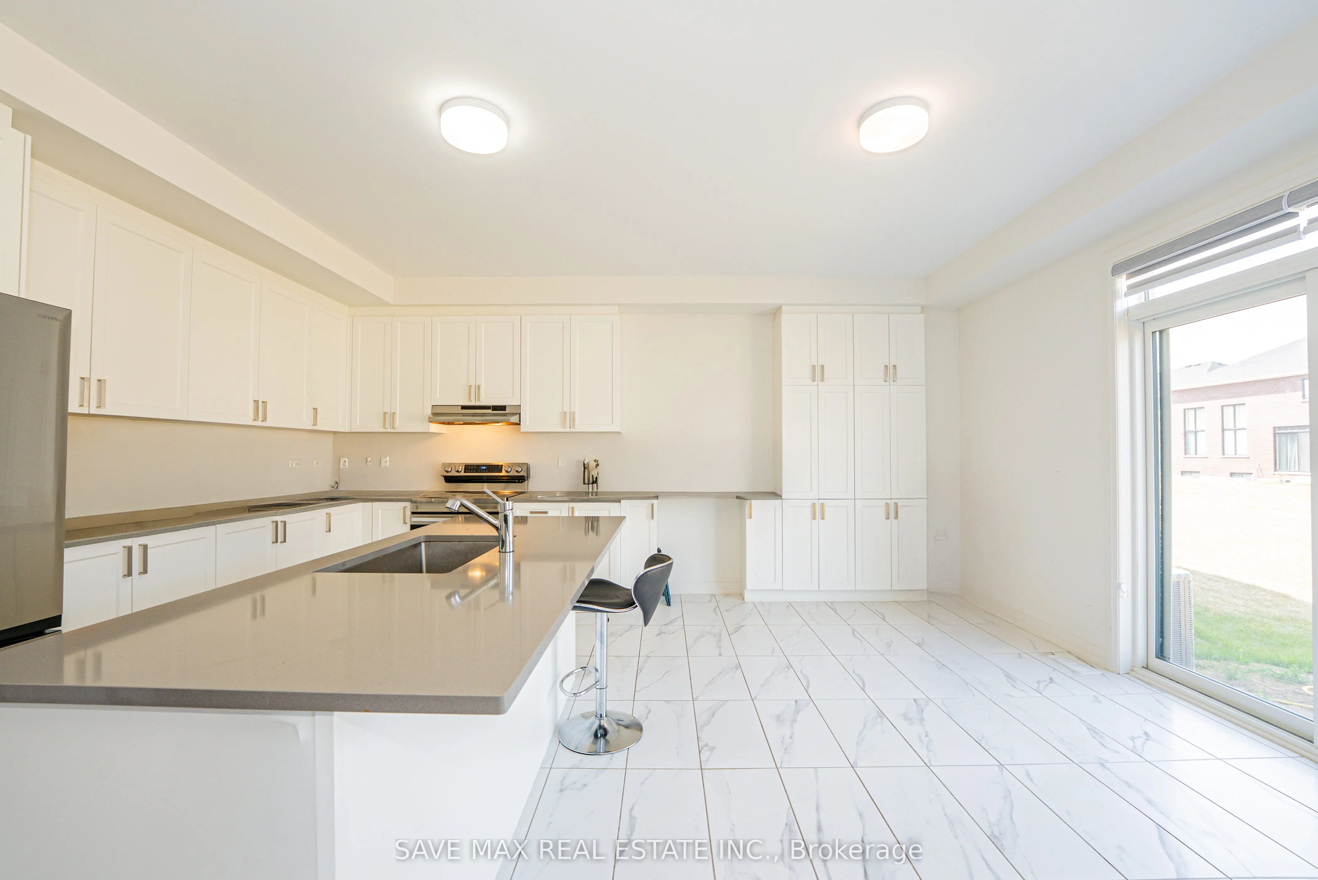58 Sandhill Crescent