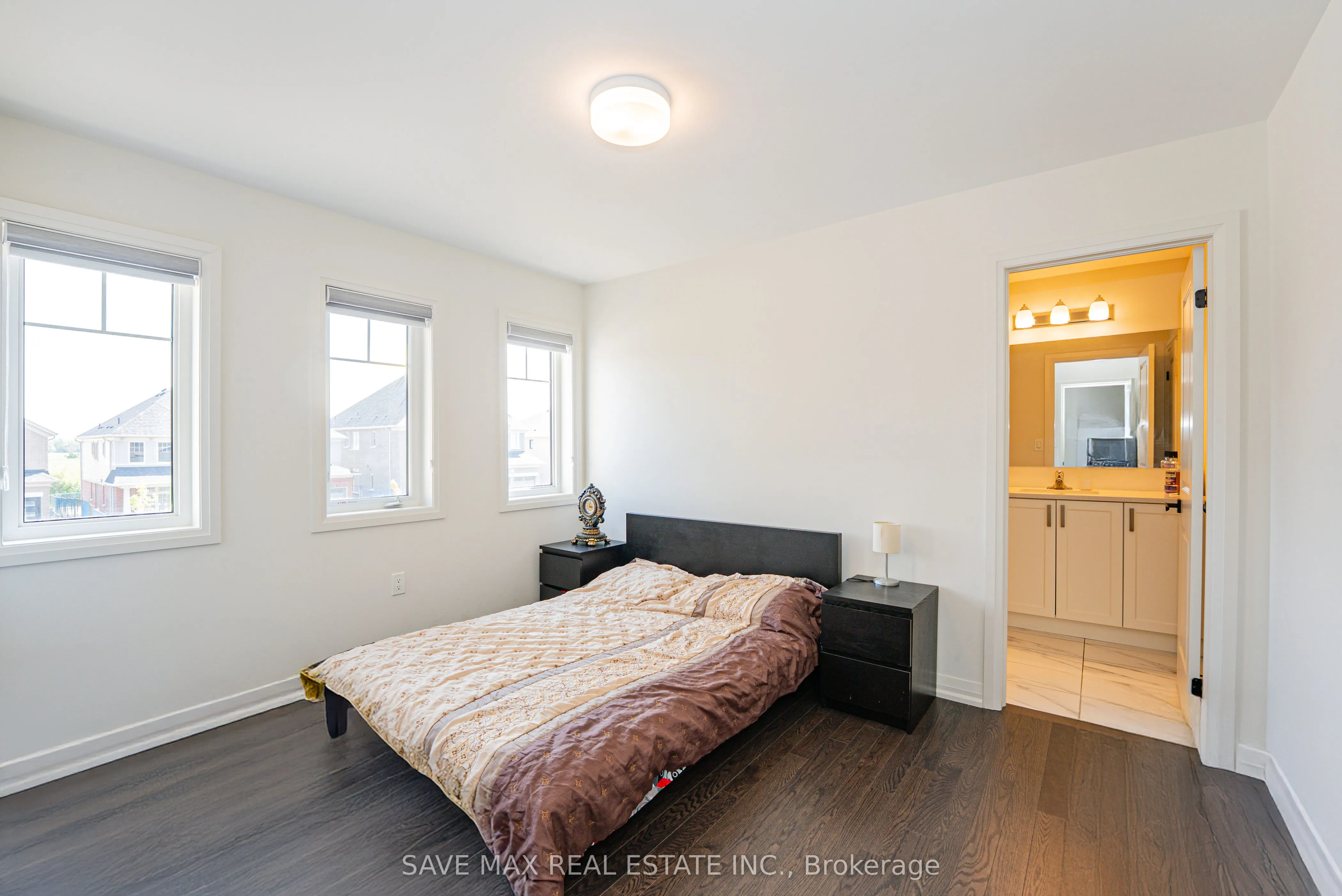 58 Sandhill Crescent