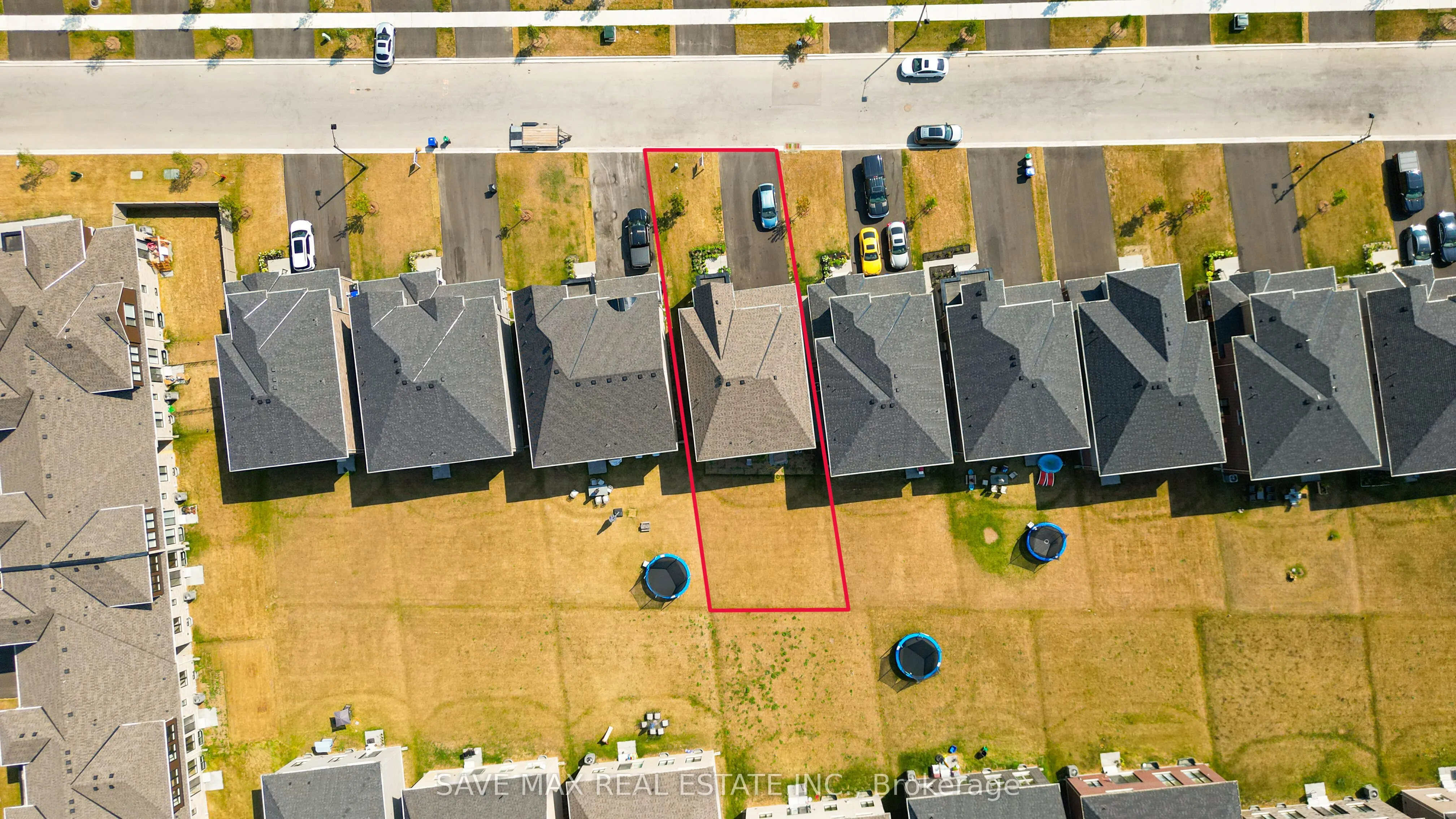 58 Sandhill Crescent