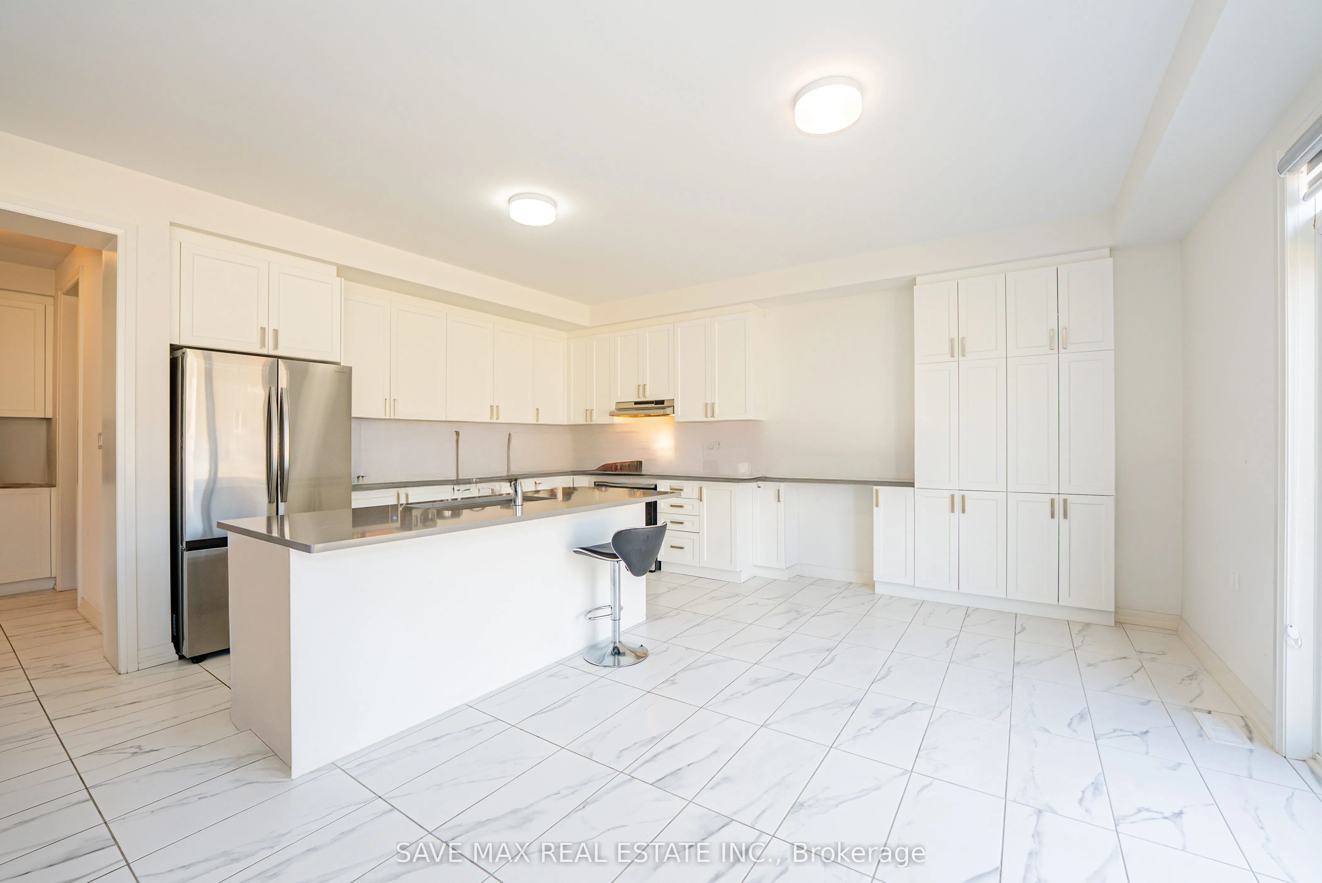 58 Sandhill Crescent