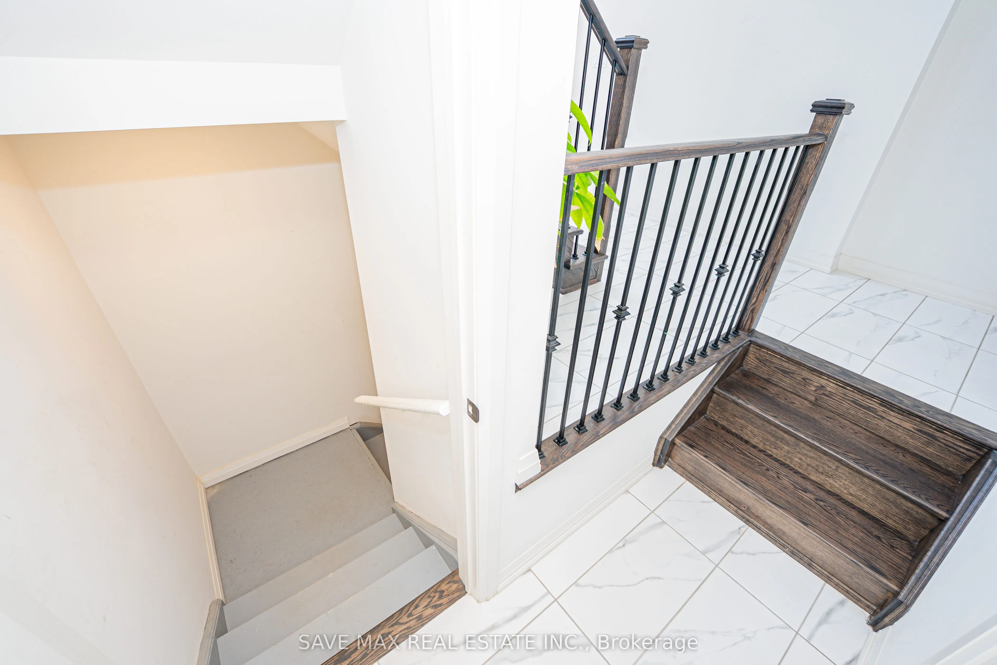 58 Sandhill Crescent