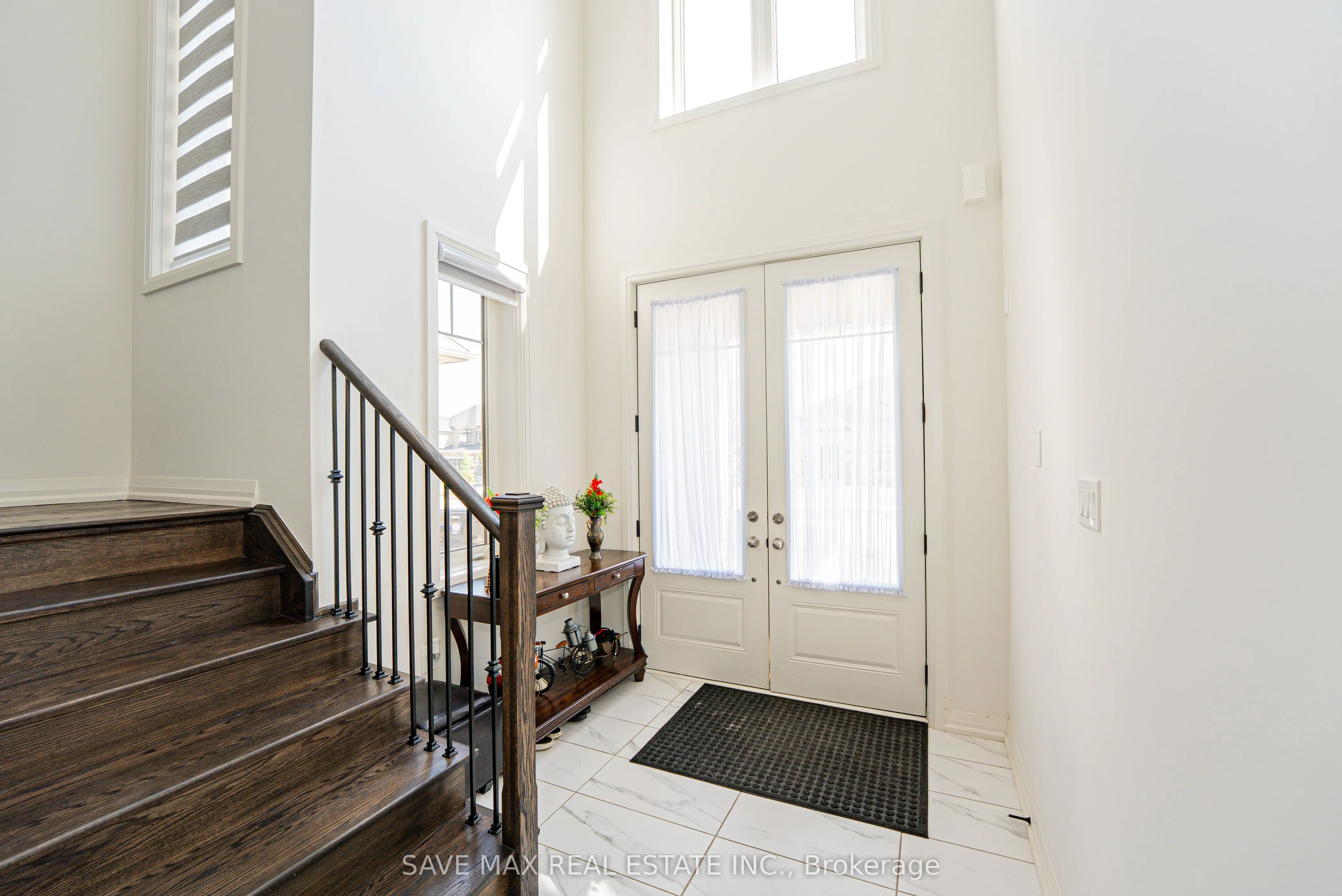 58 Sandhill Crescent