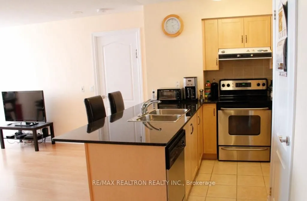 60 Disera Drive, #309