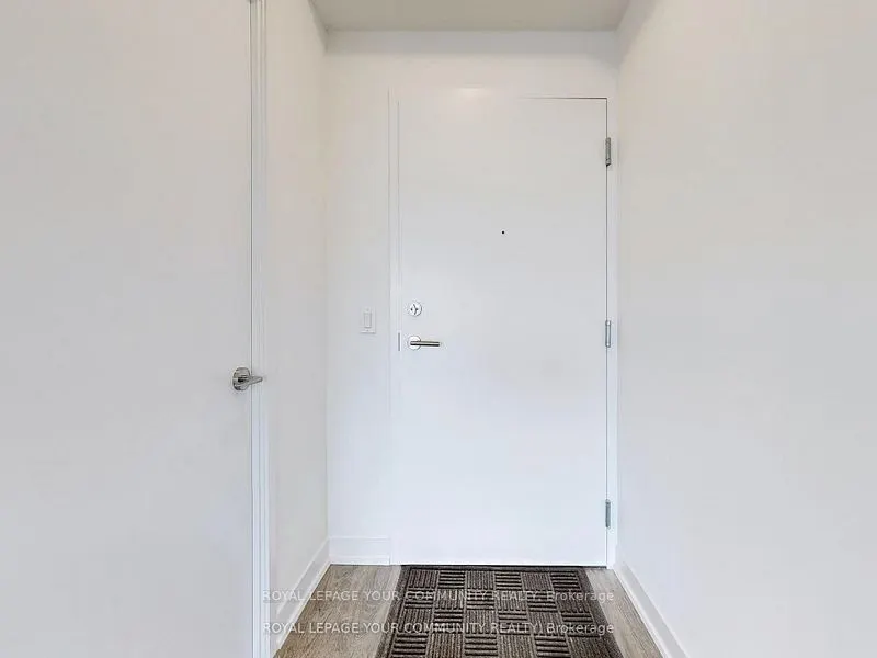2 David Eyer Road, #421