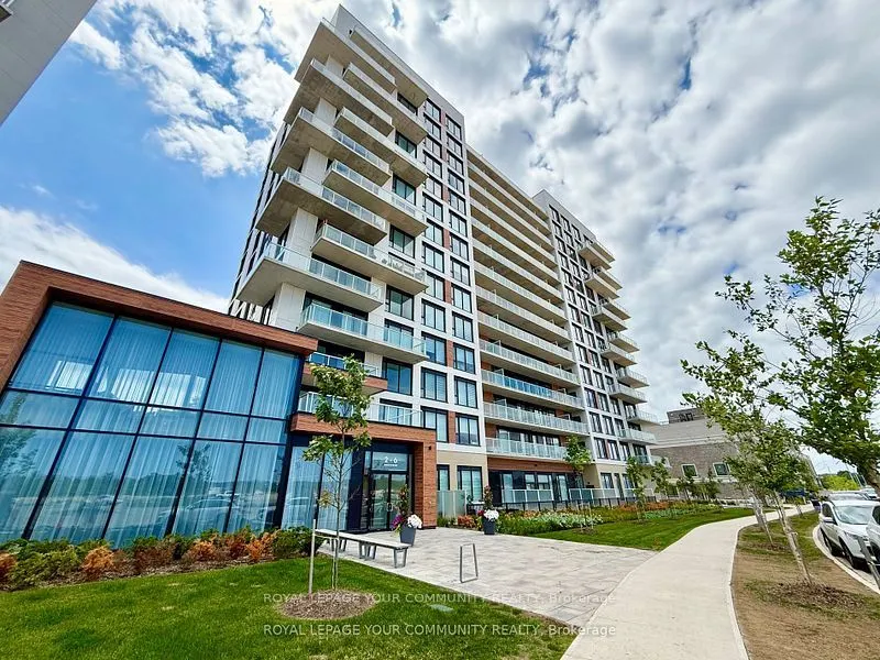 2 David Eyer Road, #421