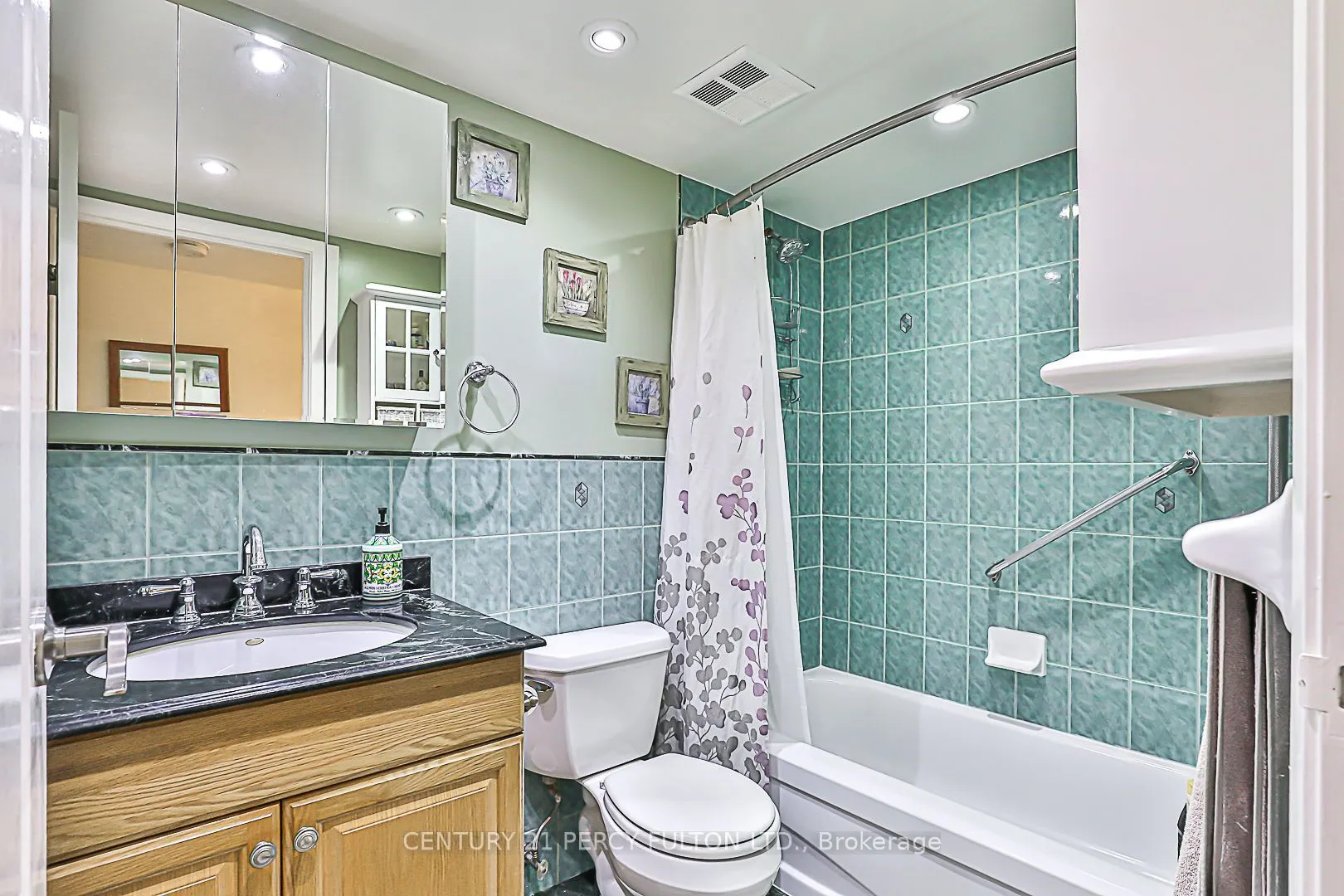 249 Major Mackenzie Drive E, #203