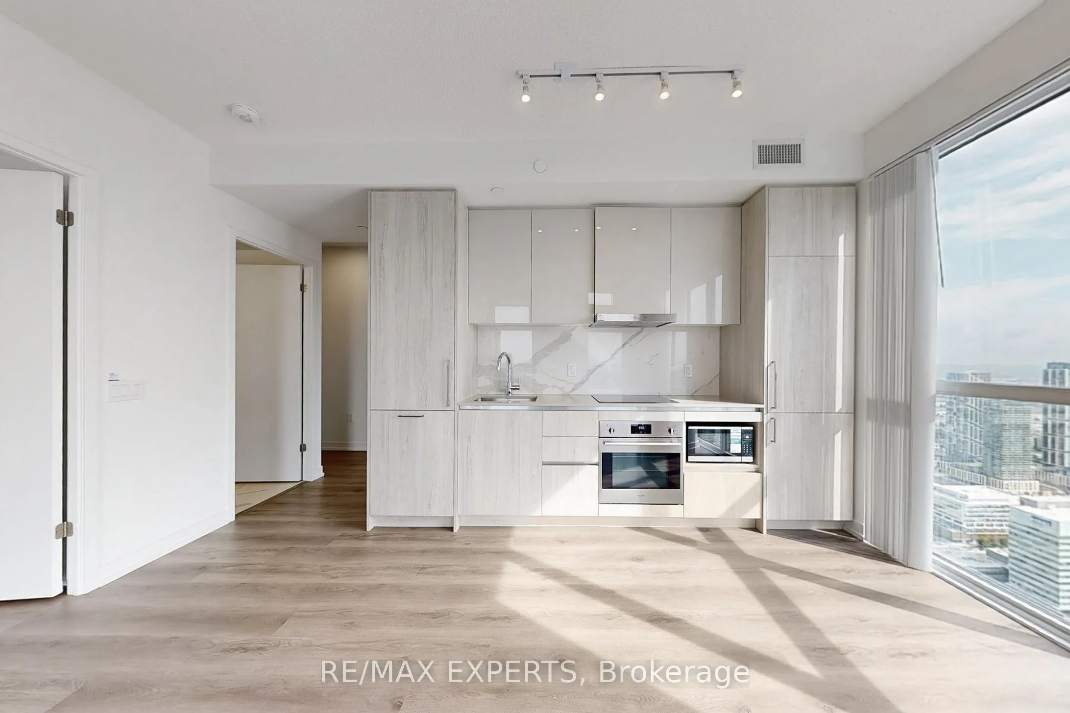 225 Commerce Street, #6302