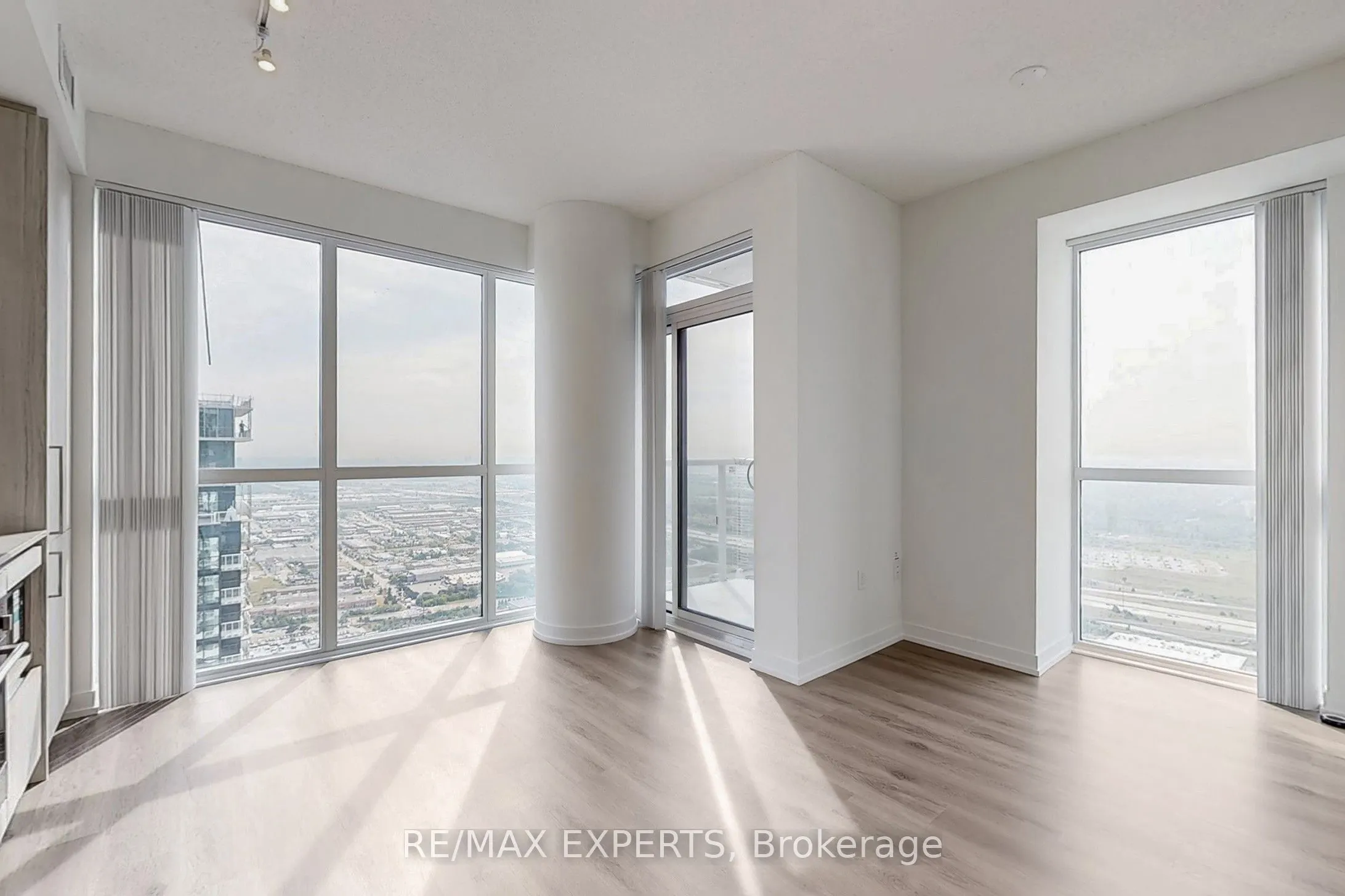 225 Commerce Street, #6302