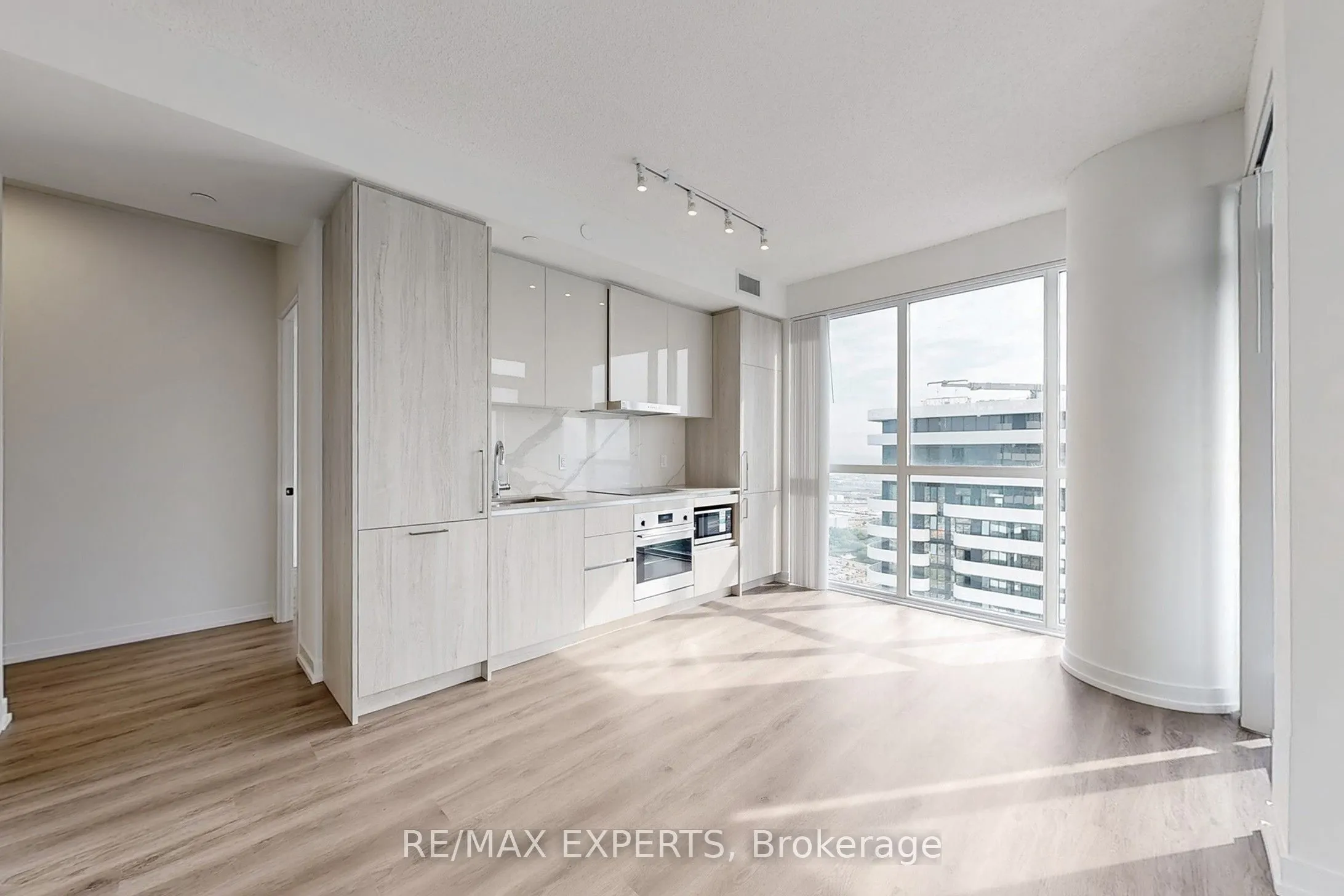 225 Commerce Street, #6302