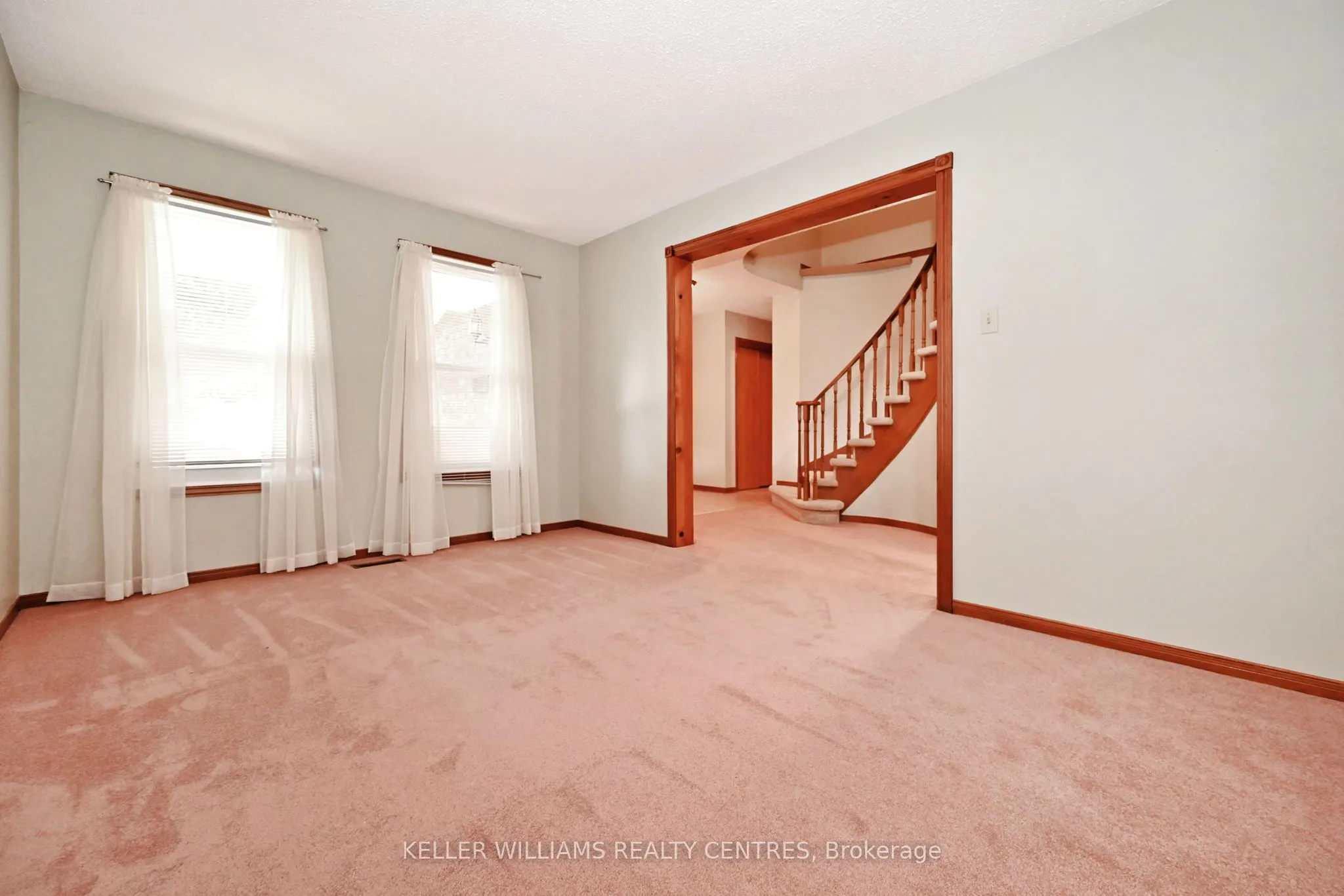 16 Lanewood Drive
