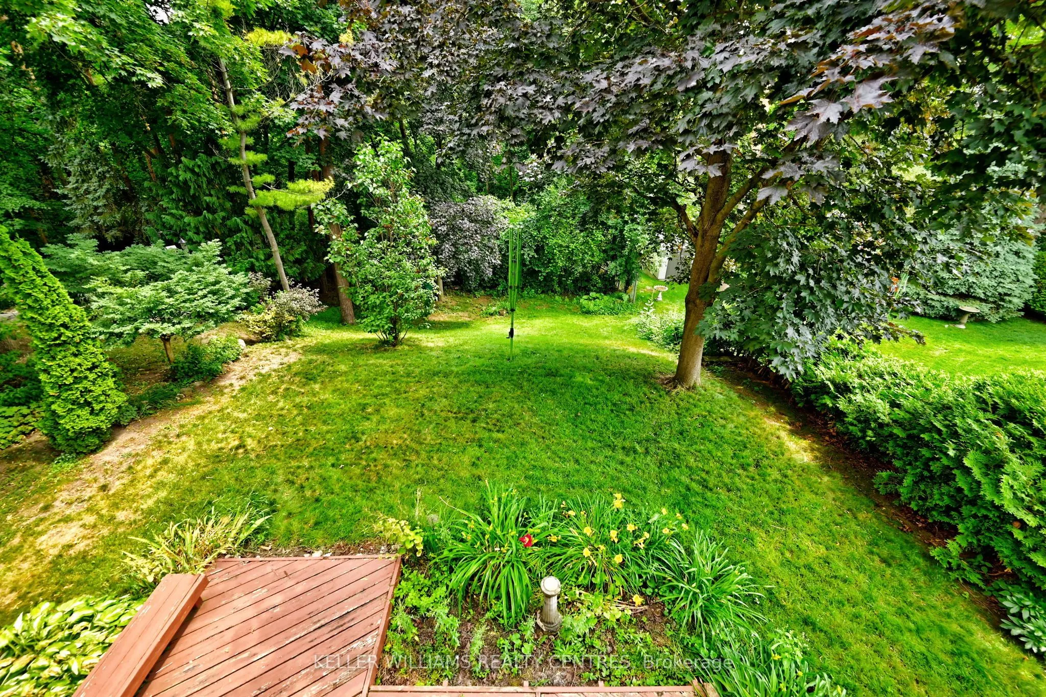 16 Lanewood Drive
