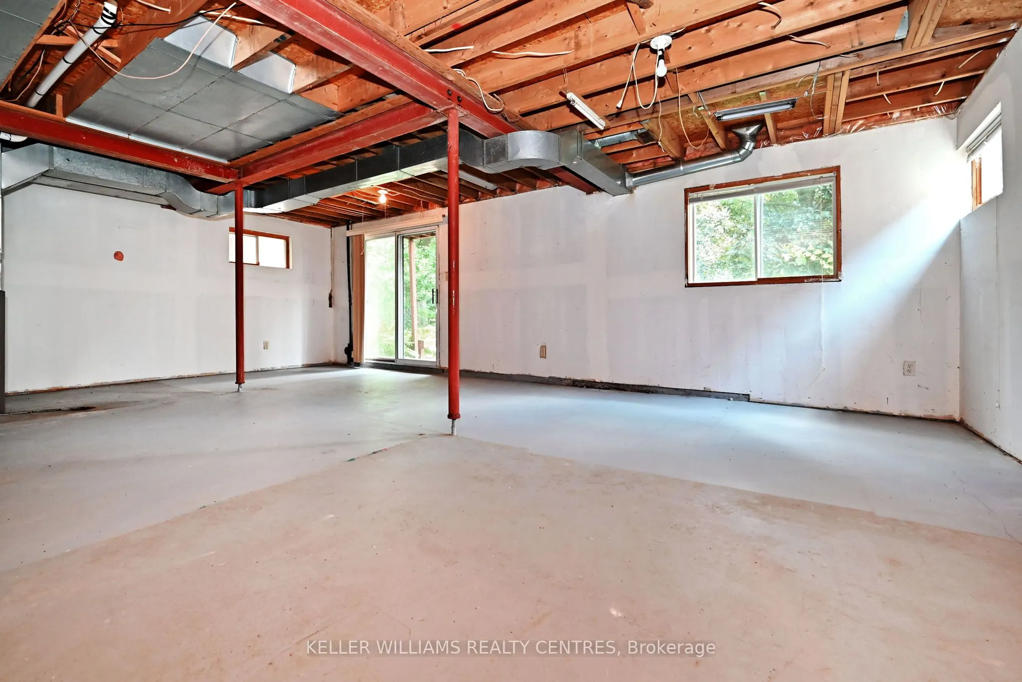 16 Lanewood Drive