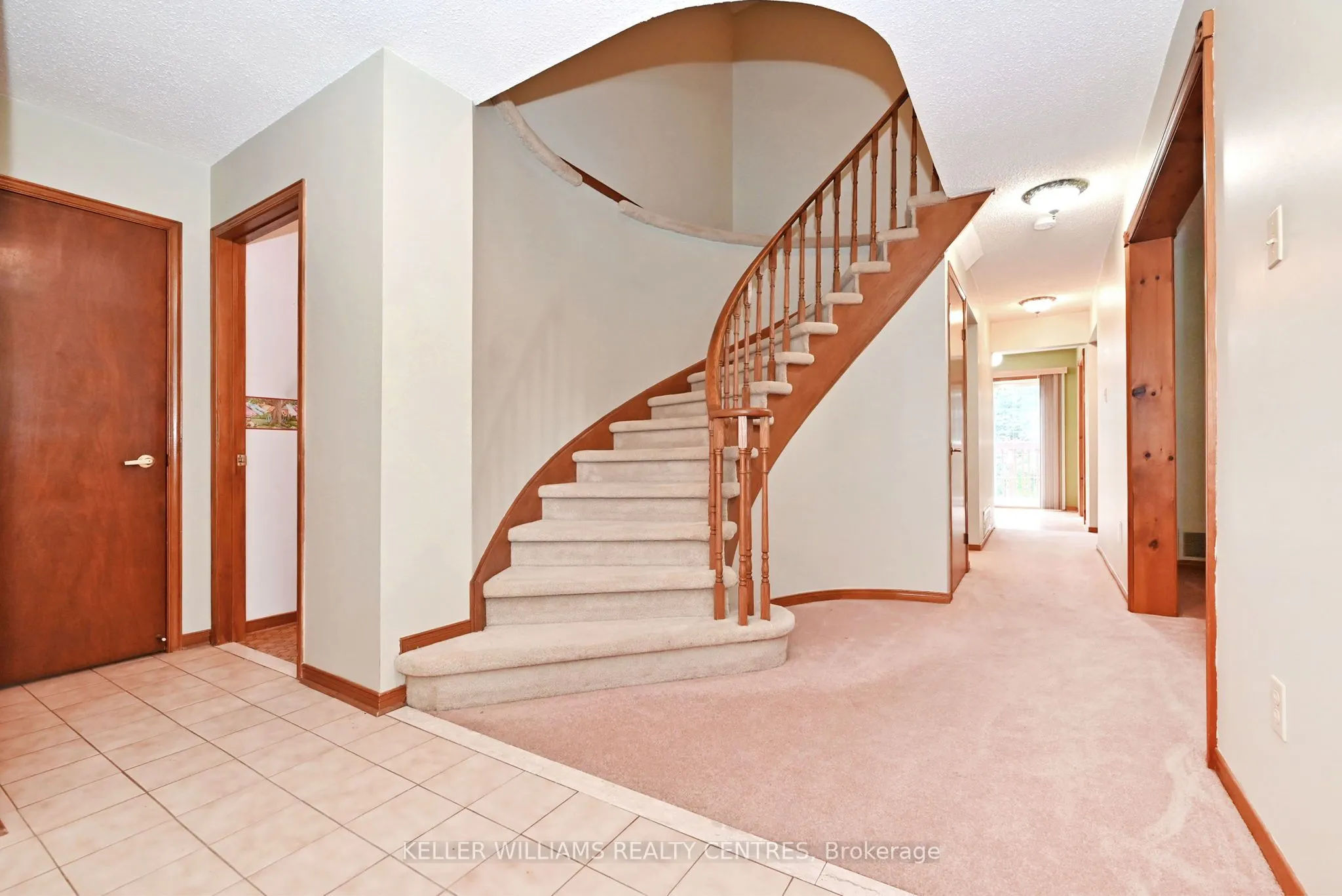 16 Lanewood Drive